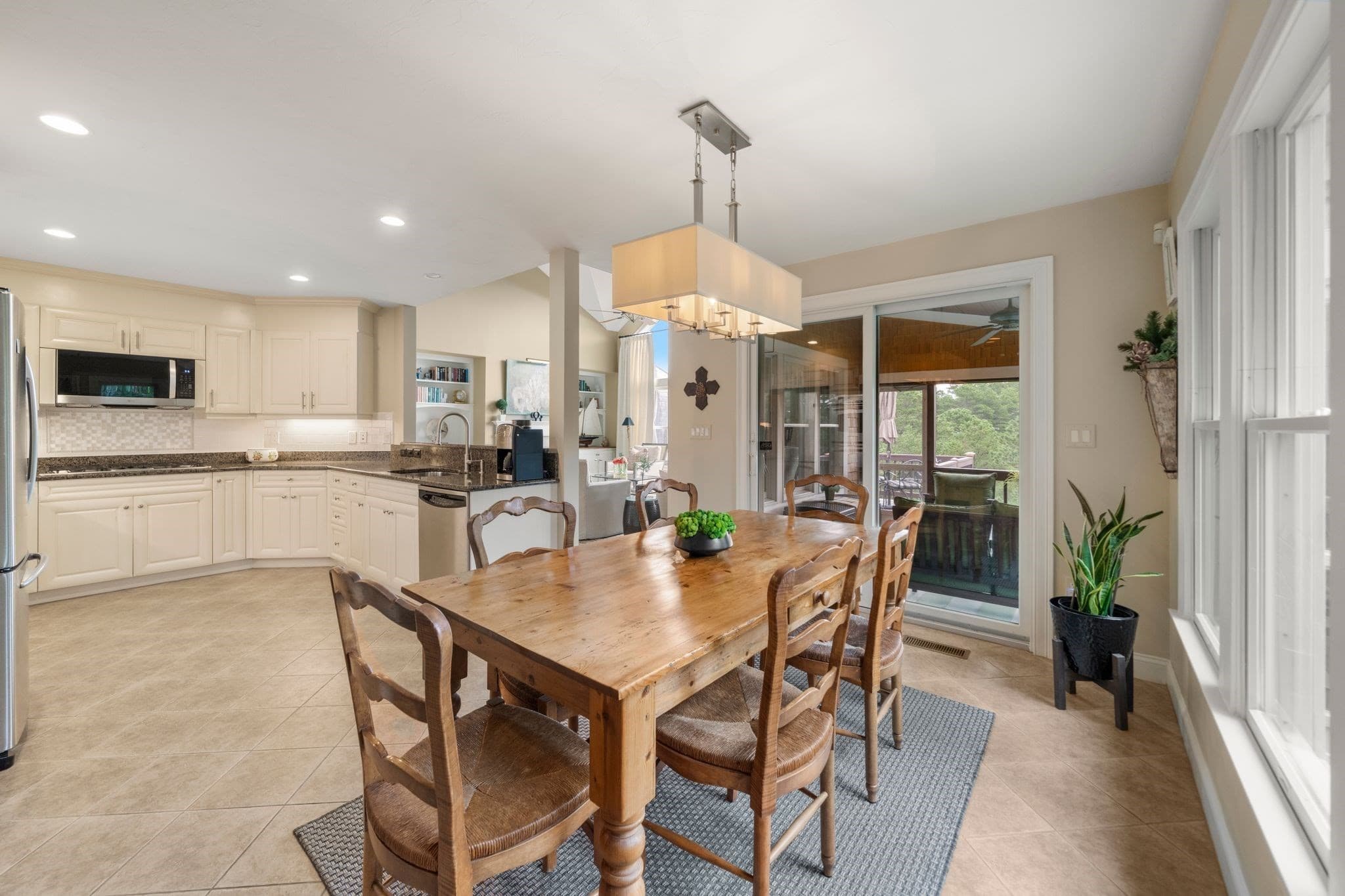 Condominium at 18 Turner Run # 18, Plymouth MA 02360, Plymouth, photo 9 of 40