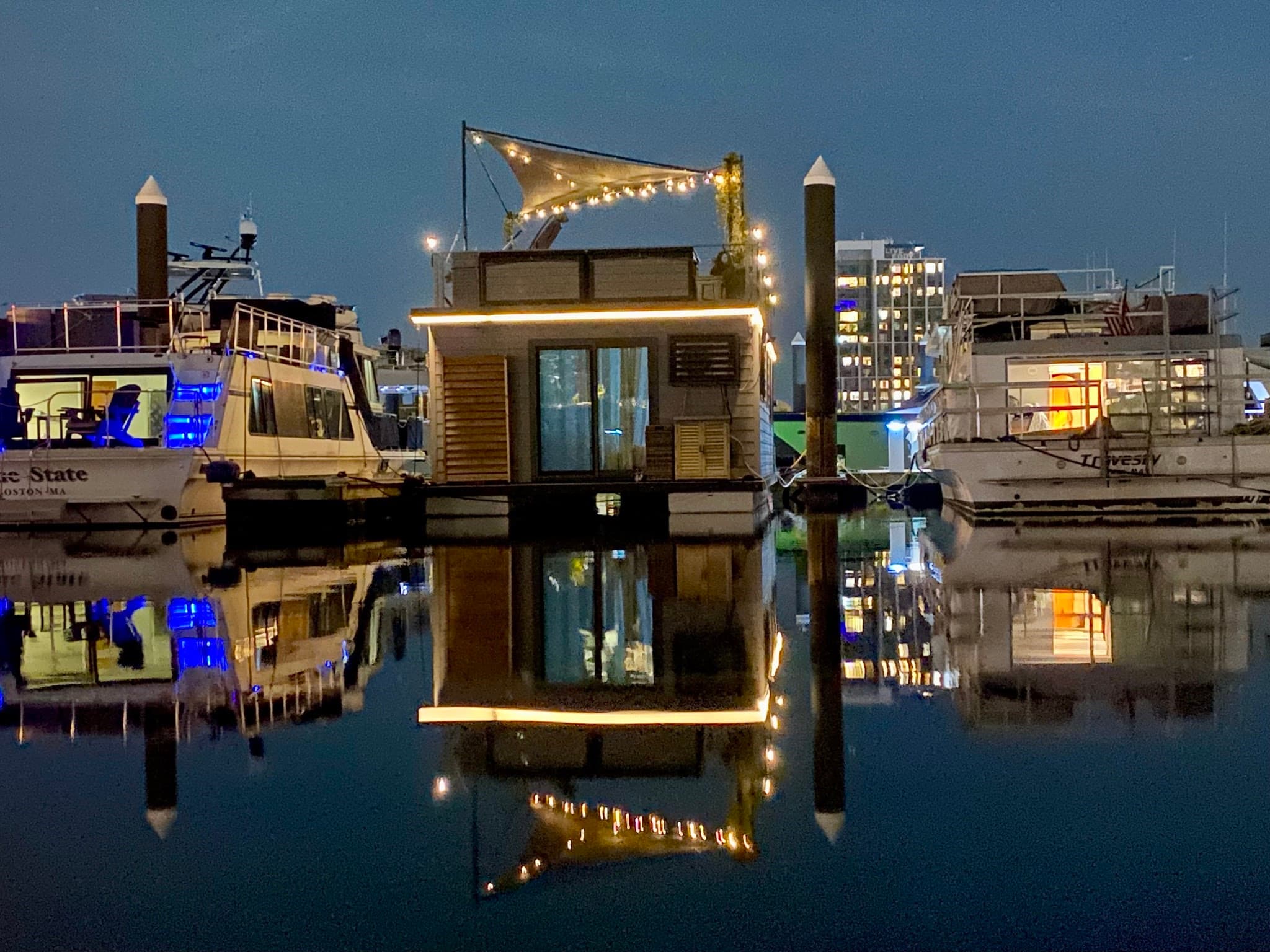 Condominium at 1 Pier 8 # B14, Boston MA 02129, Boston, photo 41 of 42