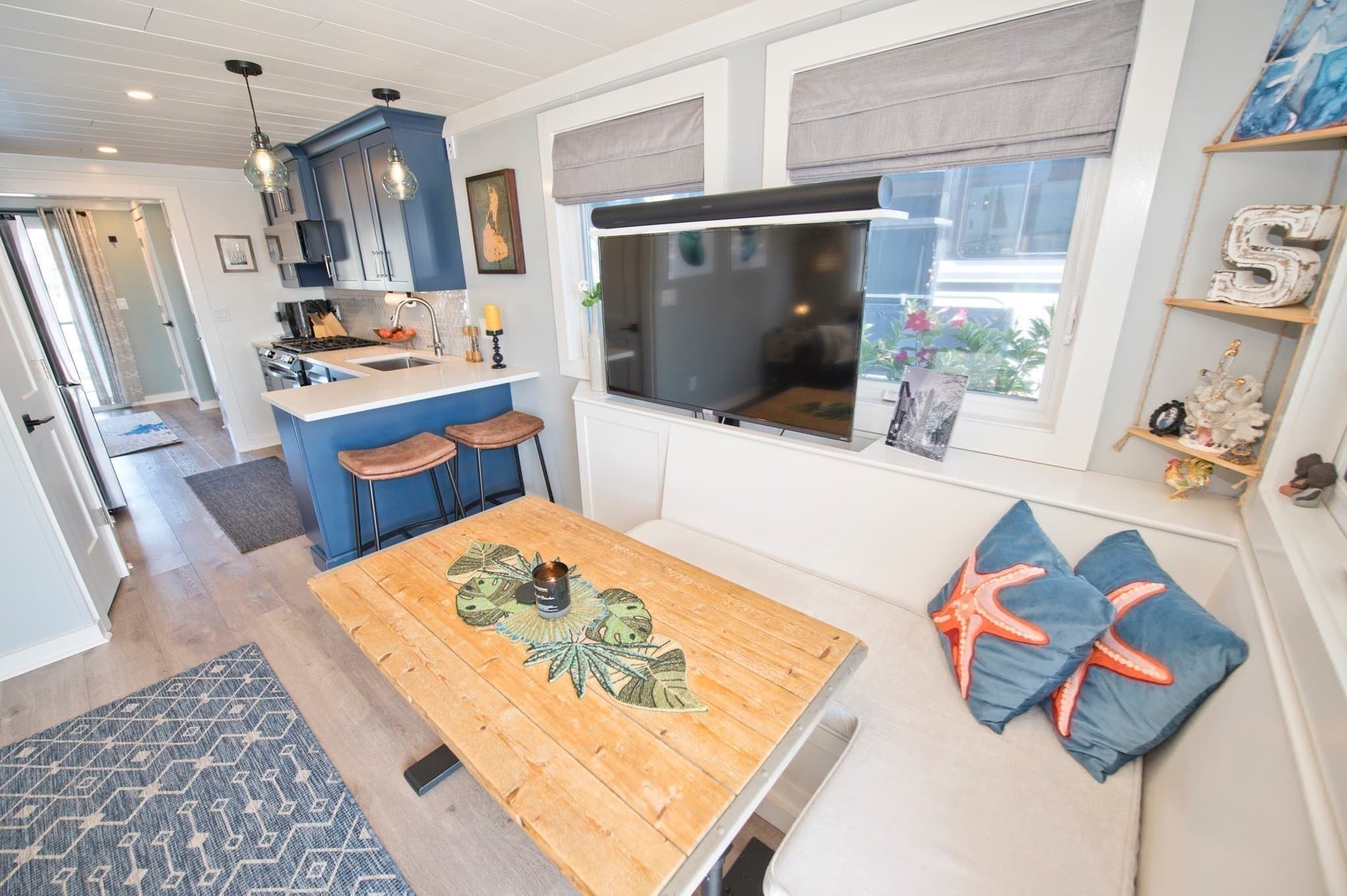 Condominium at 1 Pier 8 # B14, Boston MA 02129, Boston, photo 19 of 42
