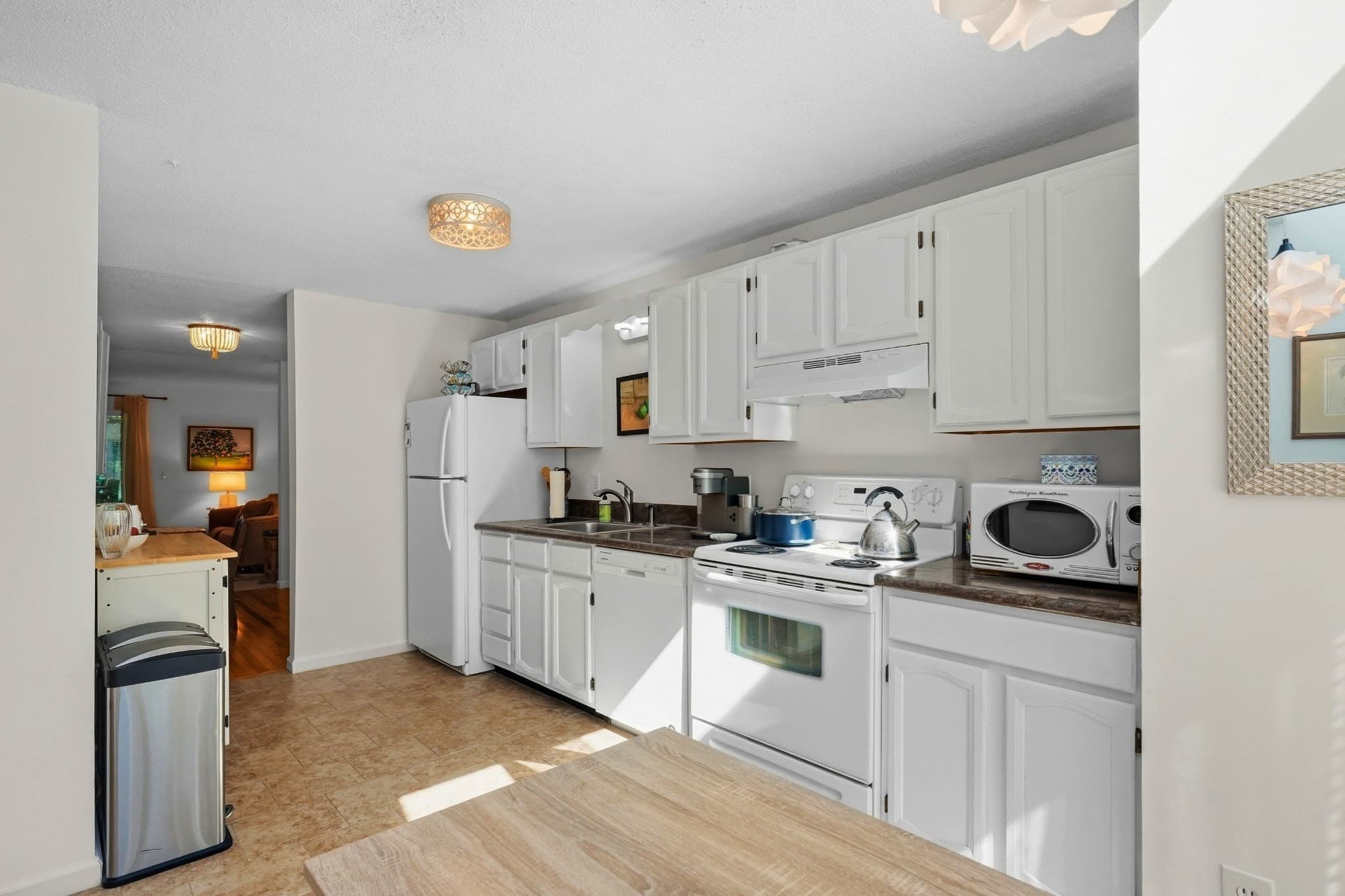 Condominium at 411 Maple Brook Rd # 411, Bellingham MA 02019, Bellingham, photo 5 of 40