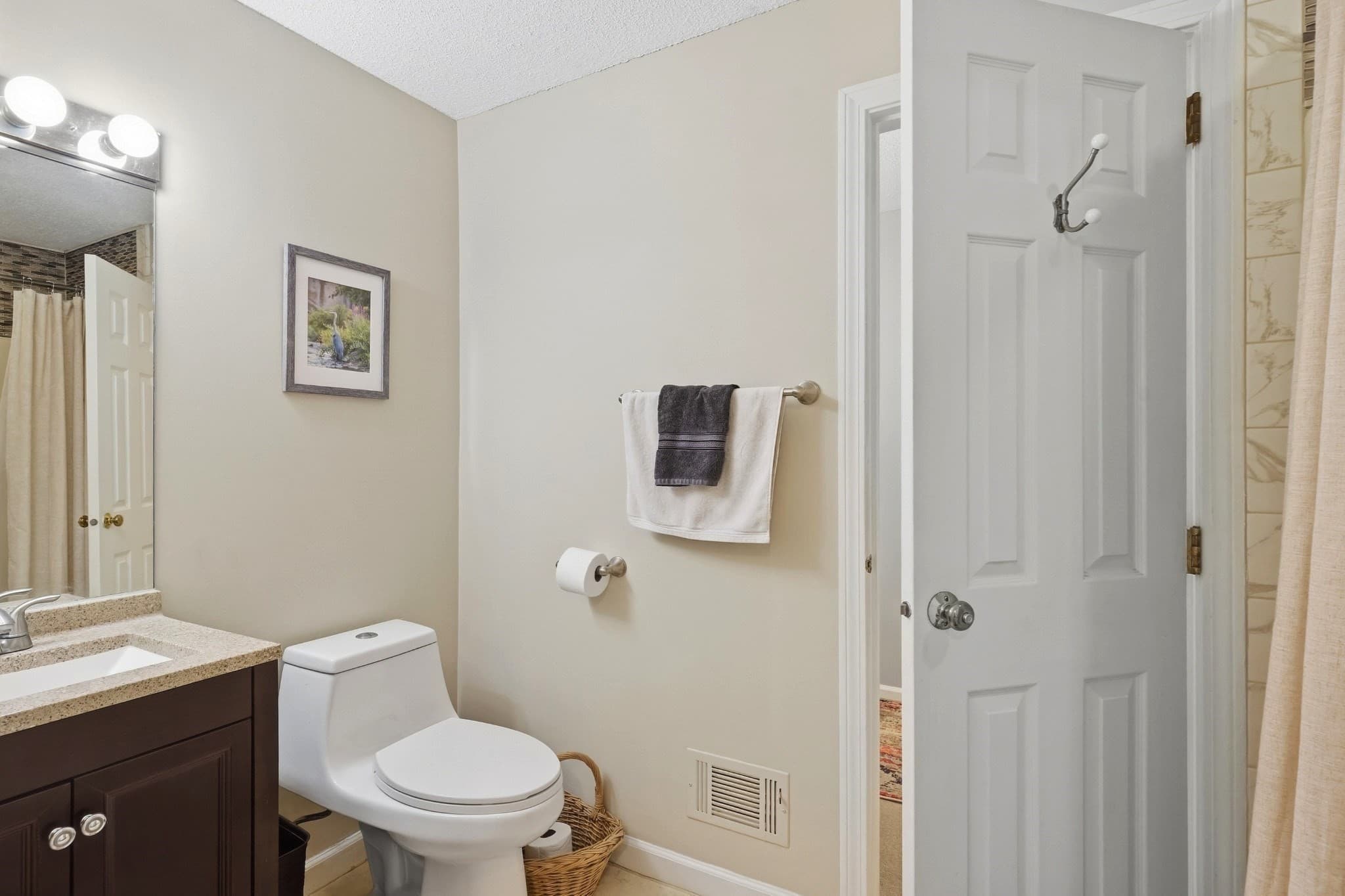 Condominium at 411 Maple Brook Rd # 411, Bellingham MA 02019, Bellingham, photo 34 of 40