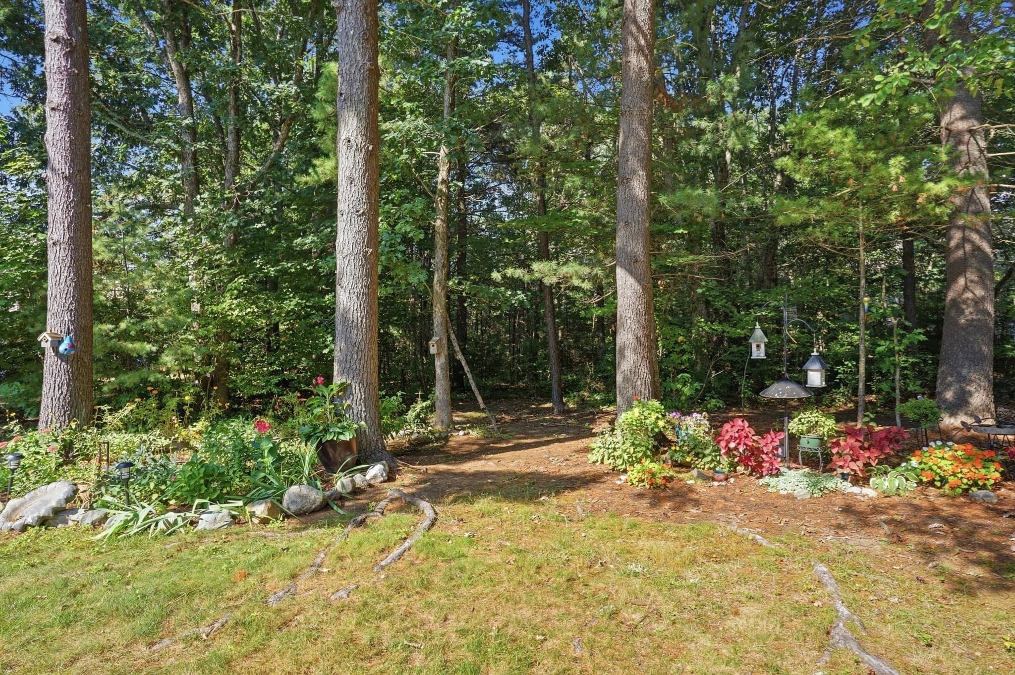 Condominium at 411 Maple Brook Rd # 411, Bellingham MA 02019, Bellingham, photo 38 of 40