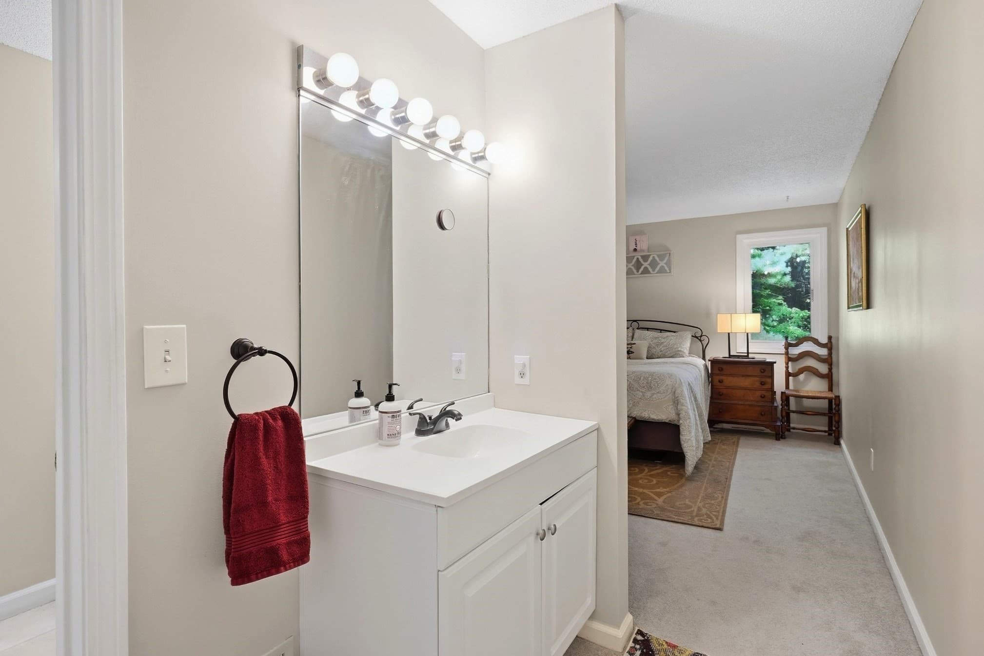 Condominium at 411 Maple Brook Rd # 411, Bellingham MA 02019, Bellingham, photo 33 of 40