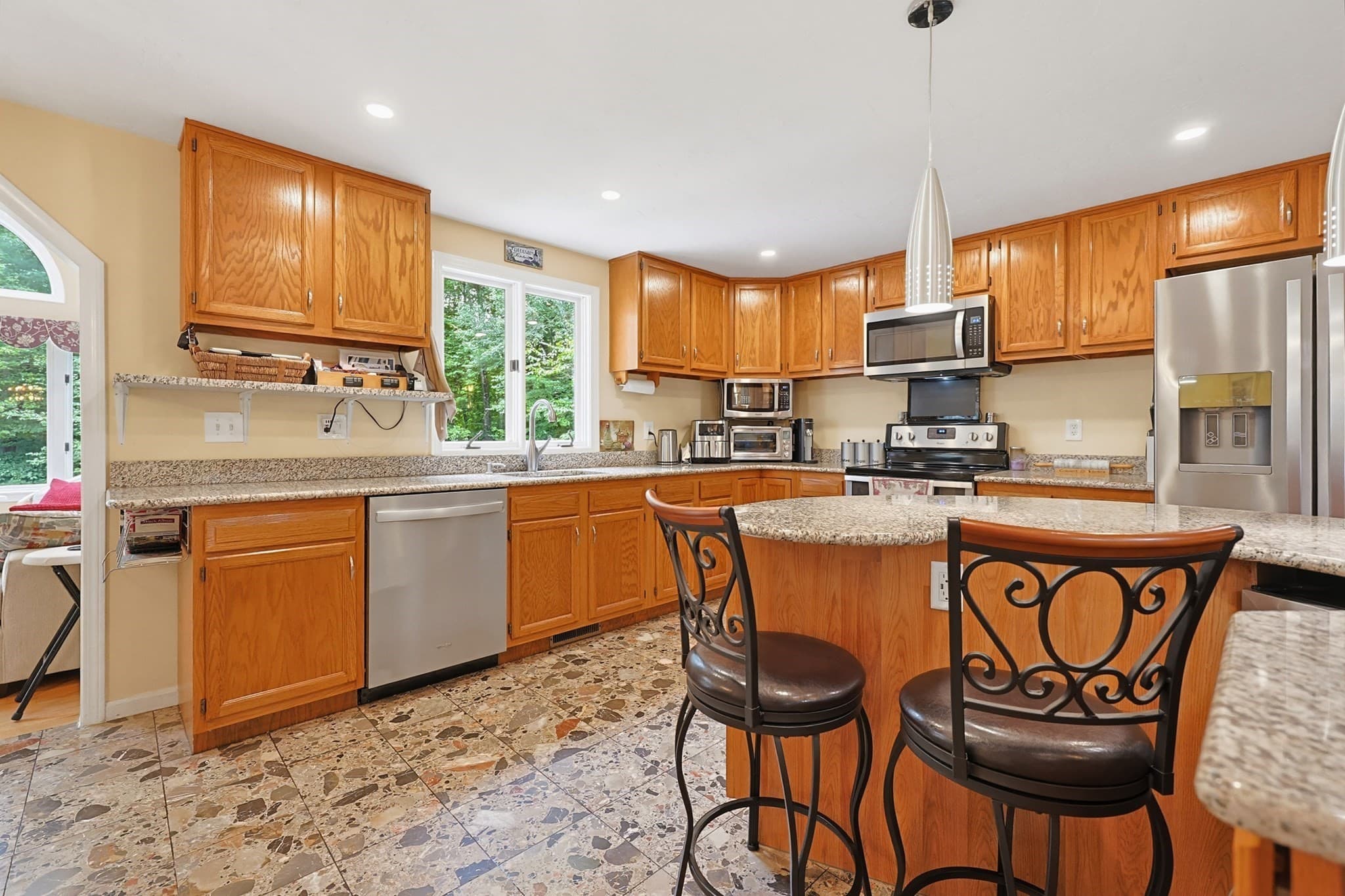 Single Family Residence at 100 Graton Street # A, Millbury MA 01527, Millbury, photo 7 of 40