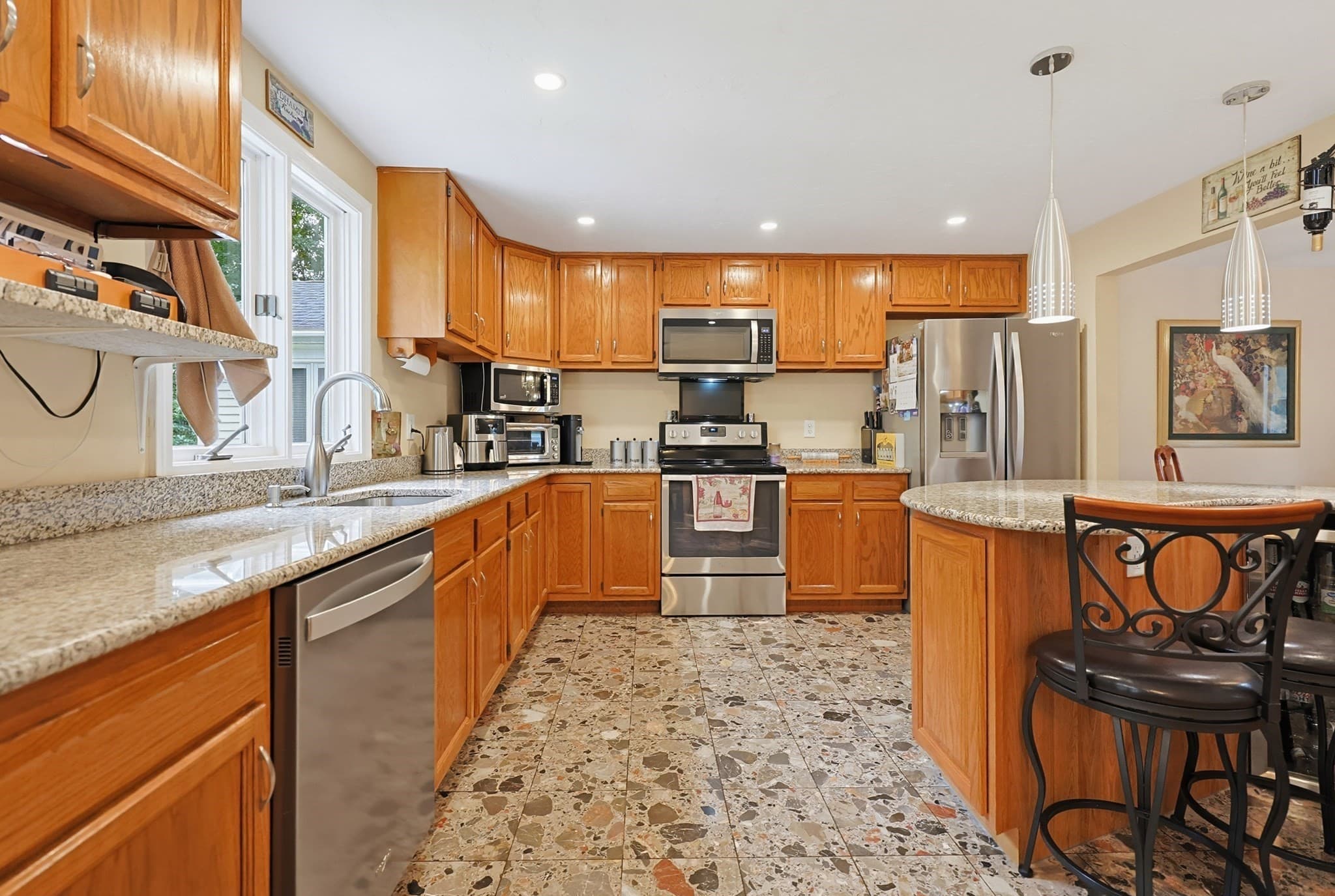 Single Family Residence at 100 Graton Street # A, Millbury MA 01527, Millbury, photo 9 of 40