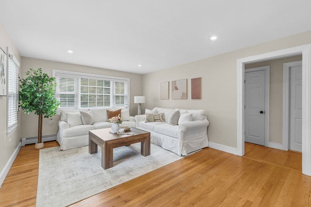 Single Family Residence at 11 Bow St, Plainville MA 02762, Plainville, photo 16 of 38