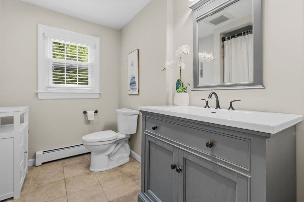Single Family Residence at 11 Bow St, Plainville MA 02762, Plainville, photo 22 of 38