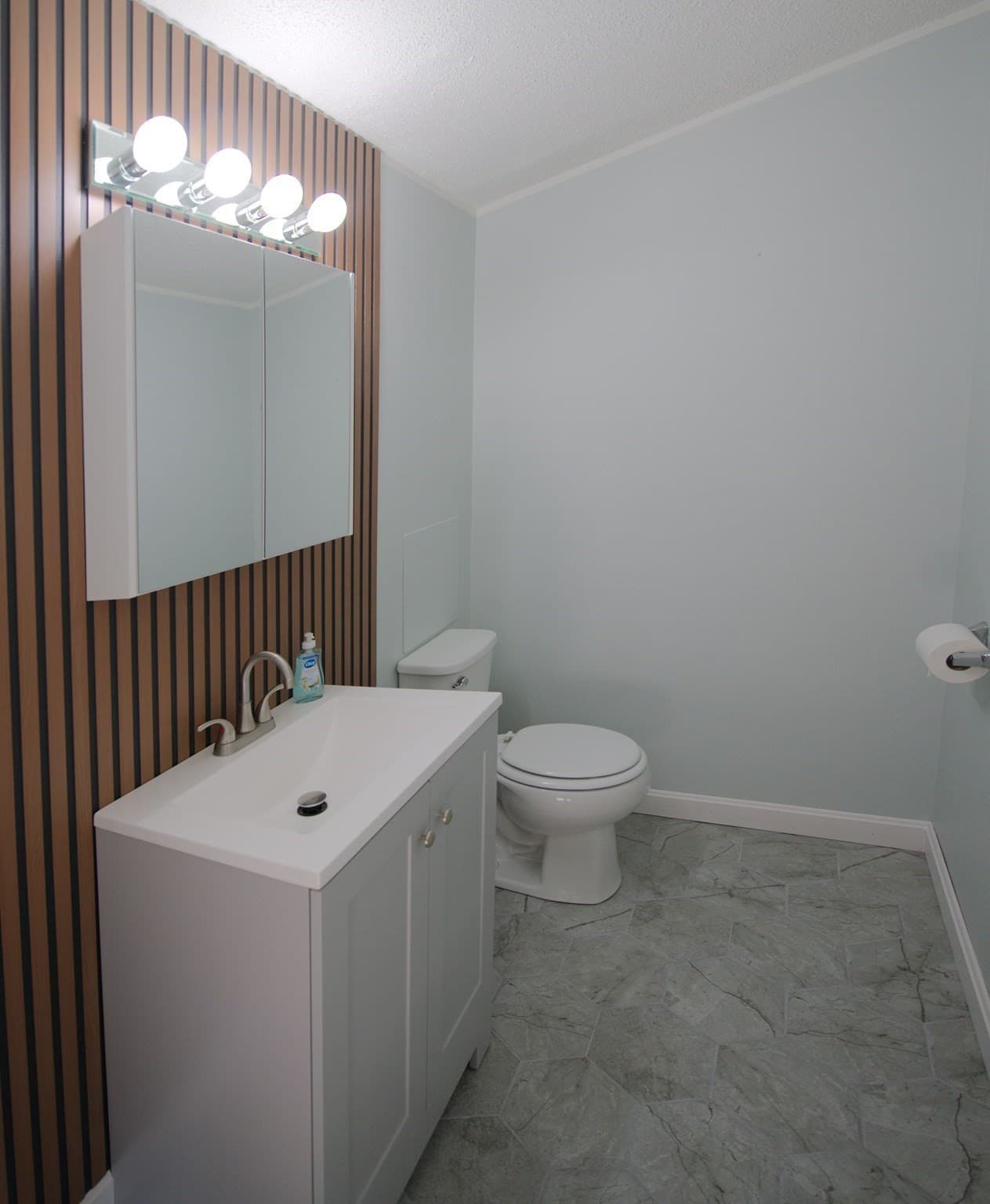 Condominium at 180 Main Street # 29, Bridgewater MA 02324, Bridgewater, photo 15 of 21