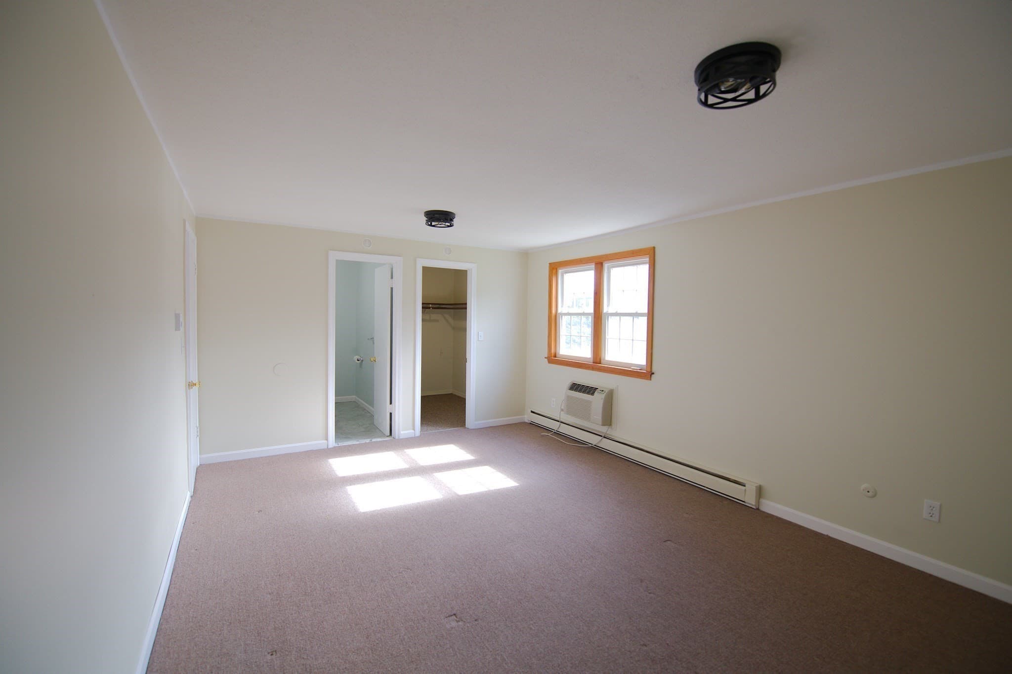 Condominium at 180 Main Street # 29, Bridgewater MA 02324, Bridgewater, photo 11 of 21