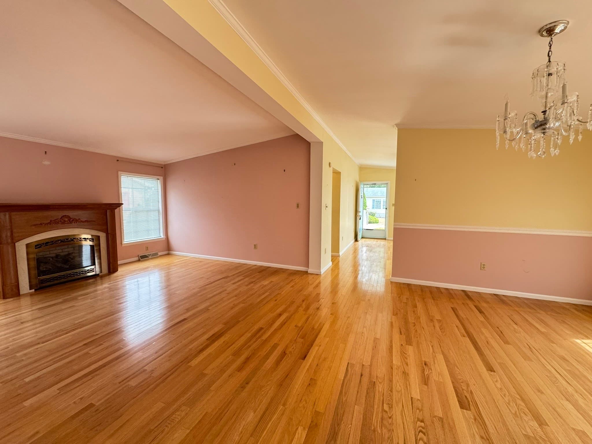 Single Family Residence at 25 Fieldwood Dr, Bridgewater MA 02324, Bridgewater, photo 6 of 23