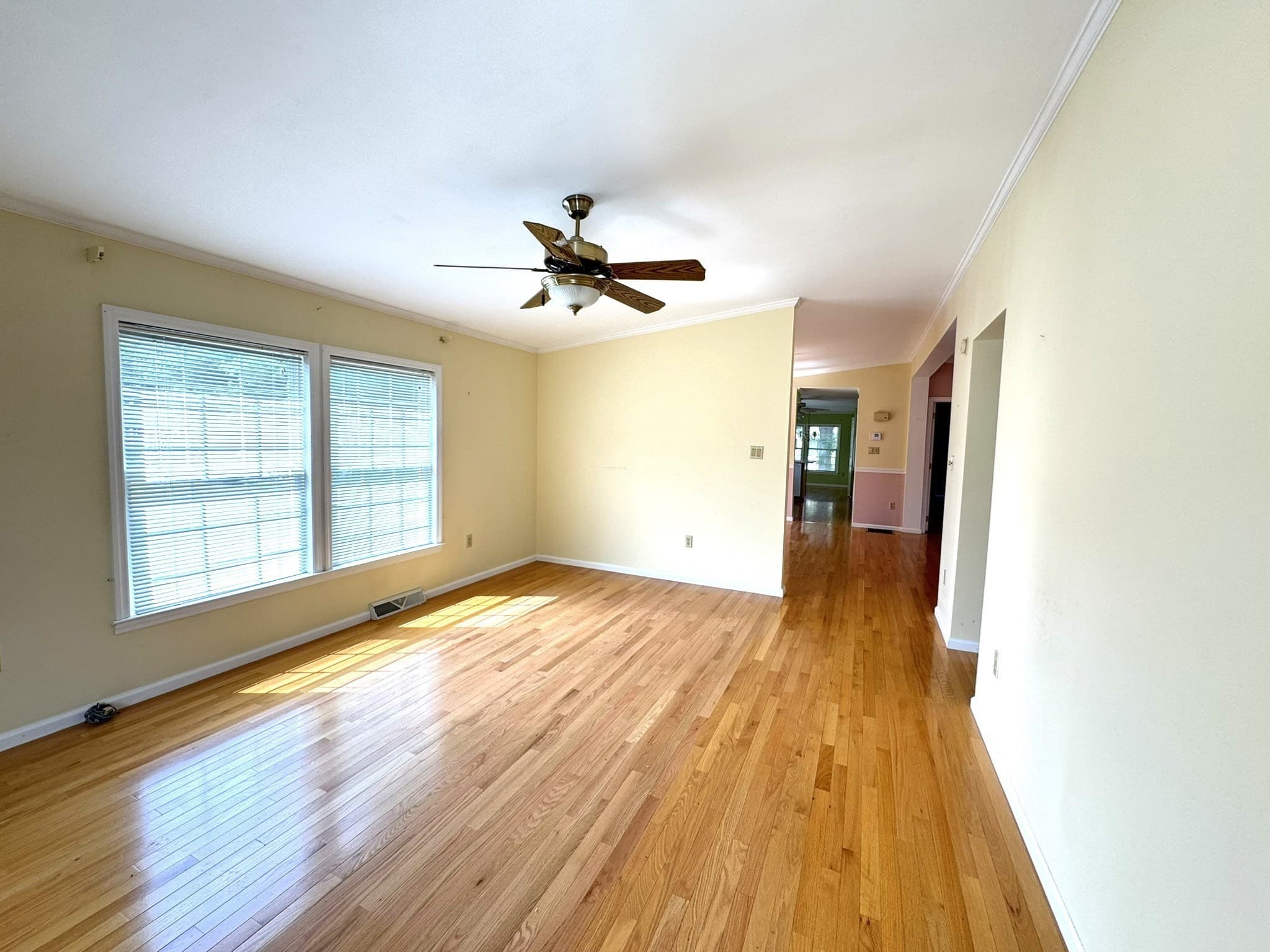 Single Family Residence at 25 Fieldwood Dr, Bridgewater MA 02324, Bridgewater, photo 3 of 23