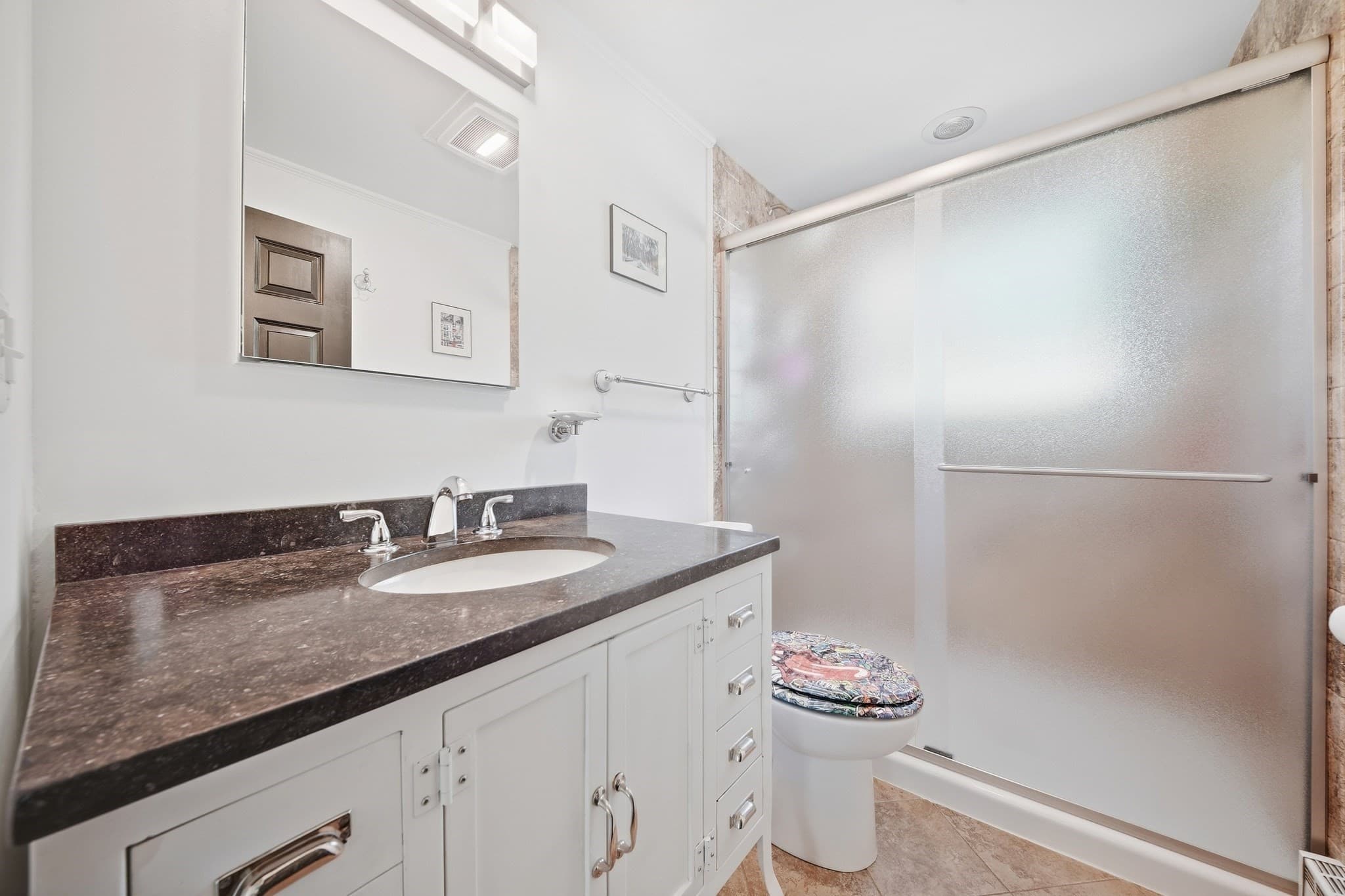 Single Family Residence at 8 Revere Rd, Tewksbury MA 01876, Tewksbury, photo 16 of 39