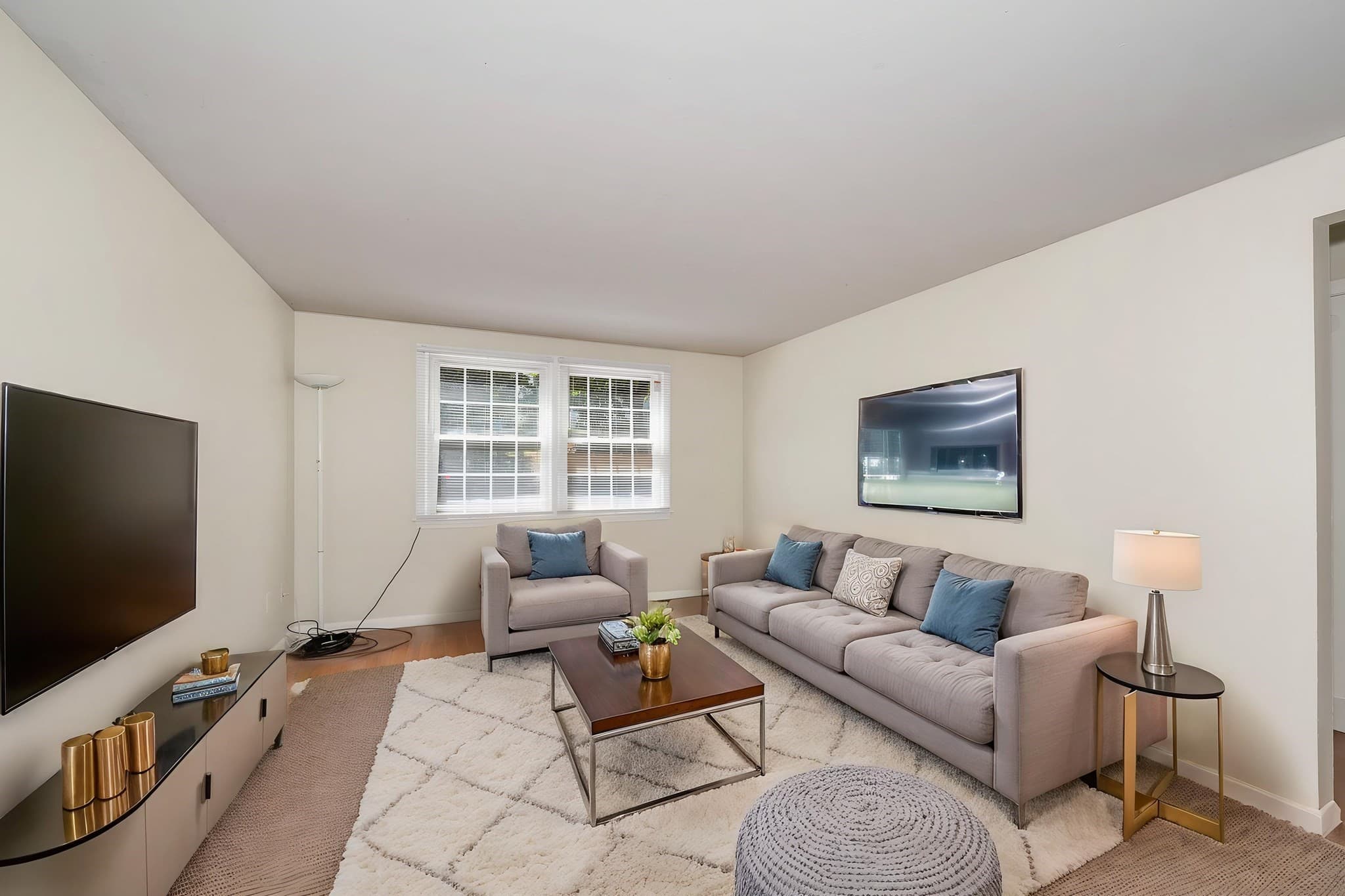 Condominium at 90 E Broadway # 11, Derry NH 03038, Derry, photo 4 of 25
