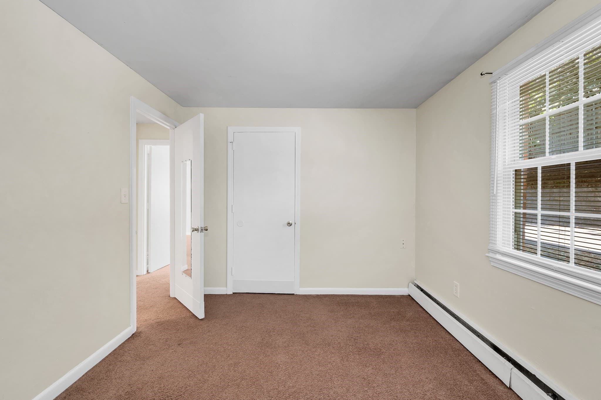 Condominium at 90 E Broadway # 11, Derry NH 03038, Derry, photo 21 of 25