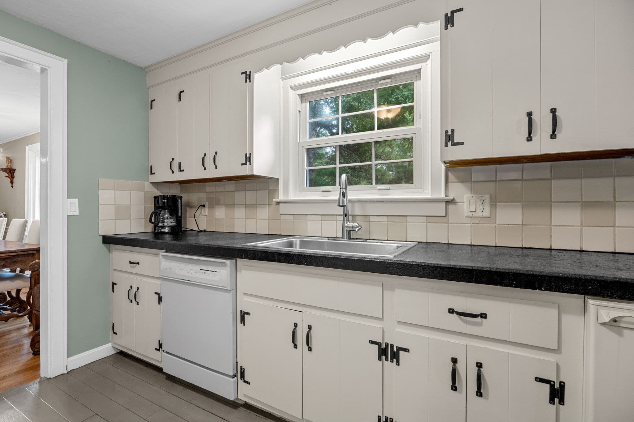Single Family Residence at 9 Wesquansett Rd, Orleans MA 02653, Orleans, photo 11 of 35