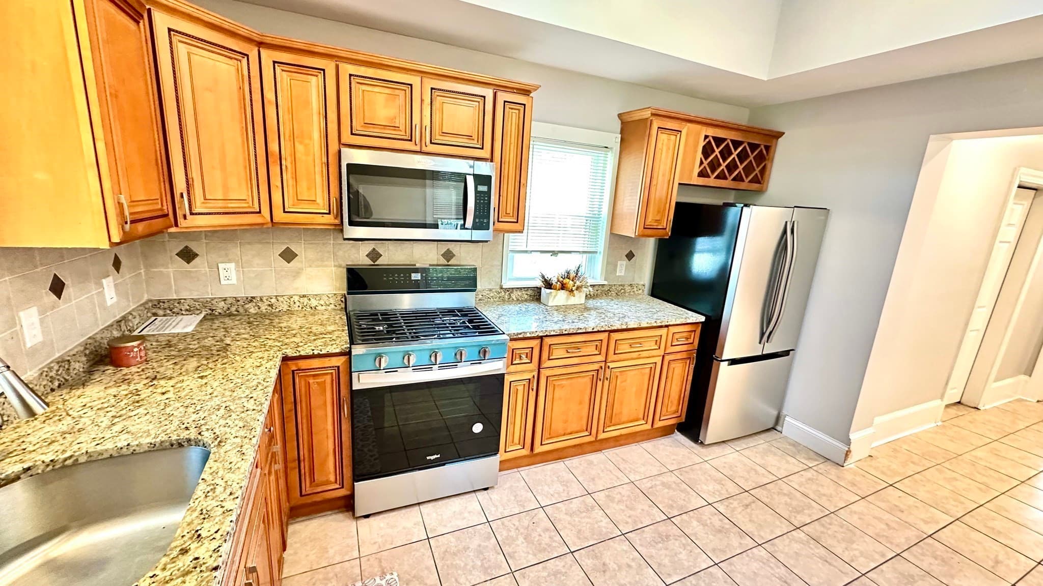 Single Family Residence at 12 Madison St, Taunton MA 02780, photo 10 of 15
