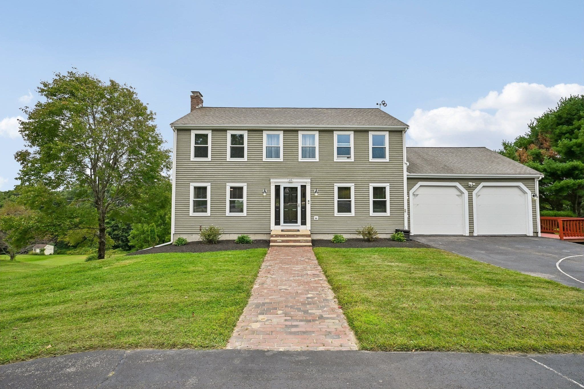 Single Family Residence at 25 Piasta Rd, Dudley MA 01571, Dudley, photo 6 of 42