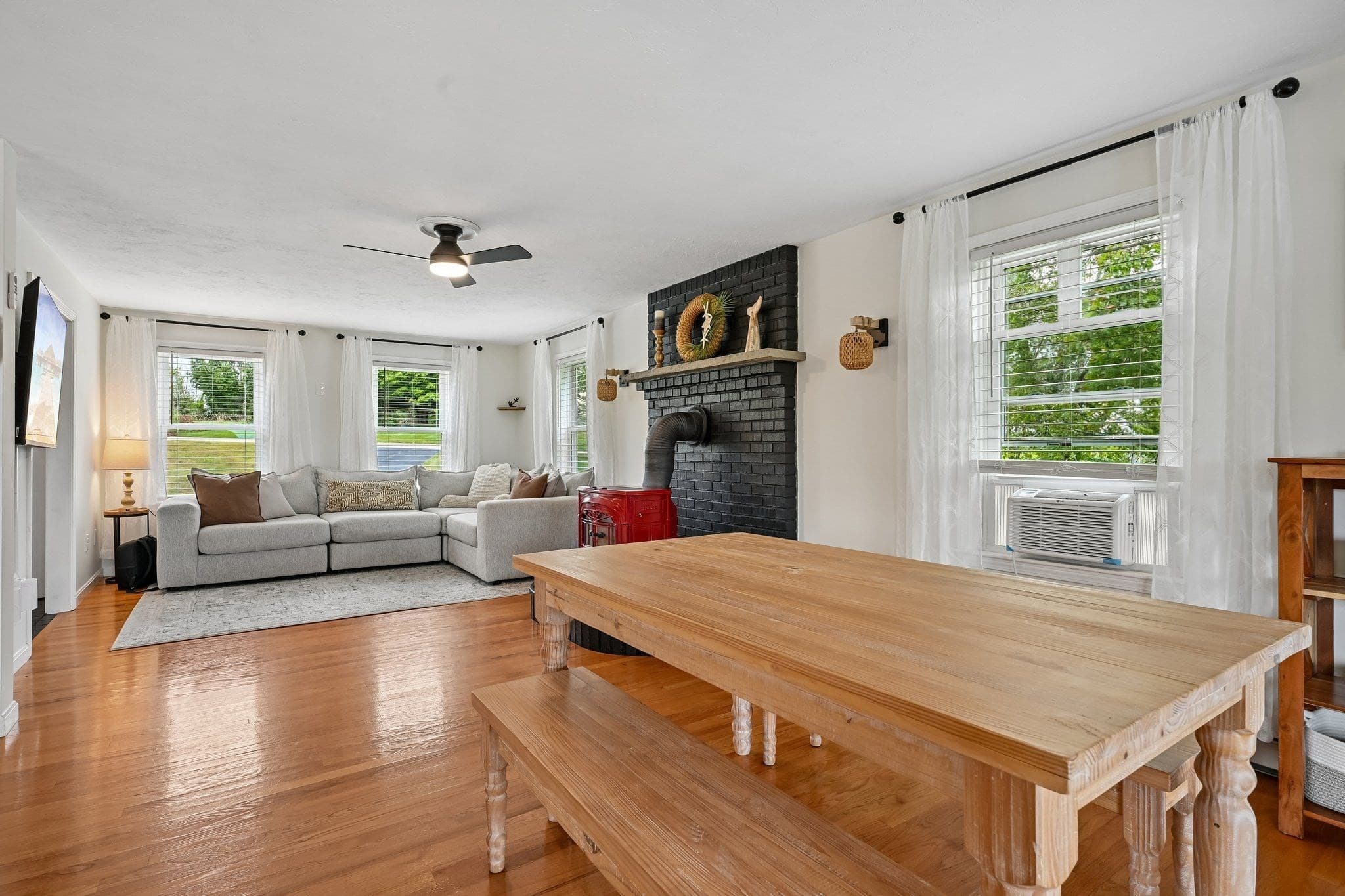 Single Family Residence at 25 Piasta Rd, Dudley MA 01571, Dudley, photo 14 of 42