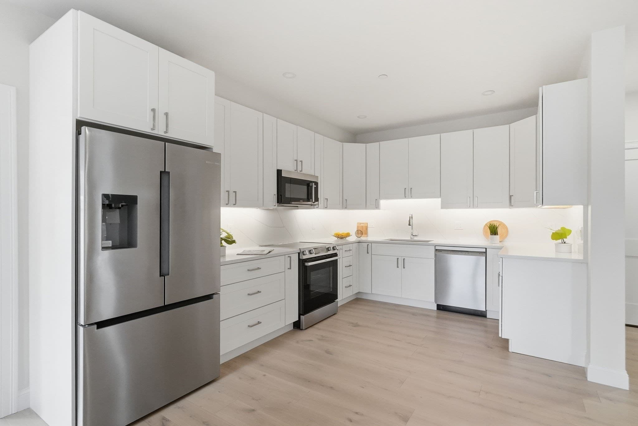 Condominium at 66 Tileston St # 8, Everett MA 02149, Everett, photo 4 of 29