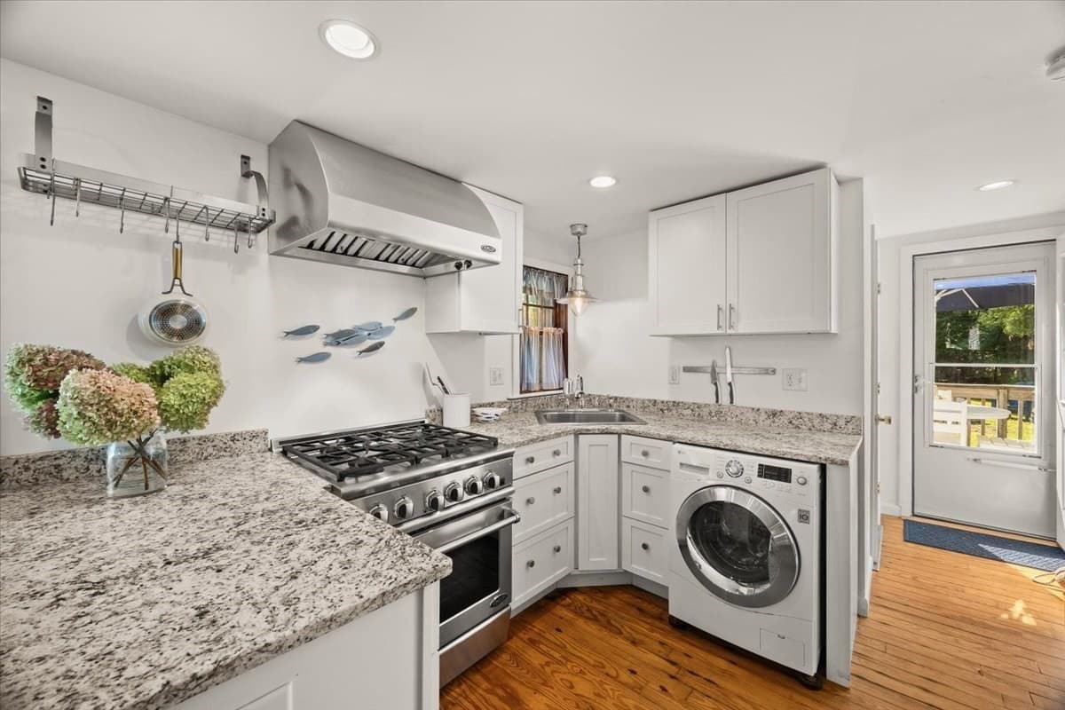 Single Family Residence at 21 Harborview, Falmouth MA 02536, Falmouth, photo 11 of 27