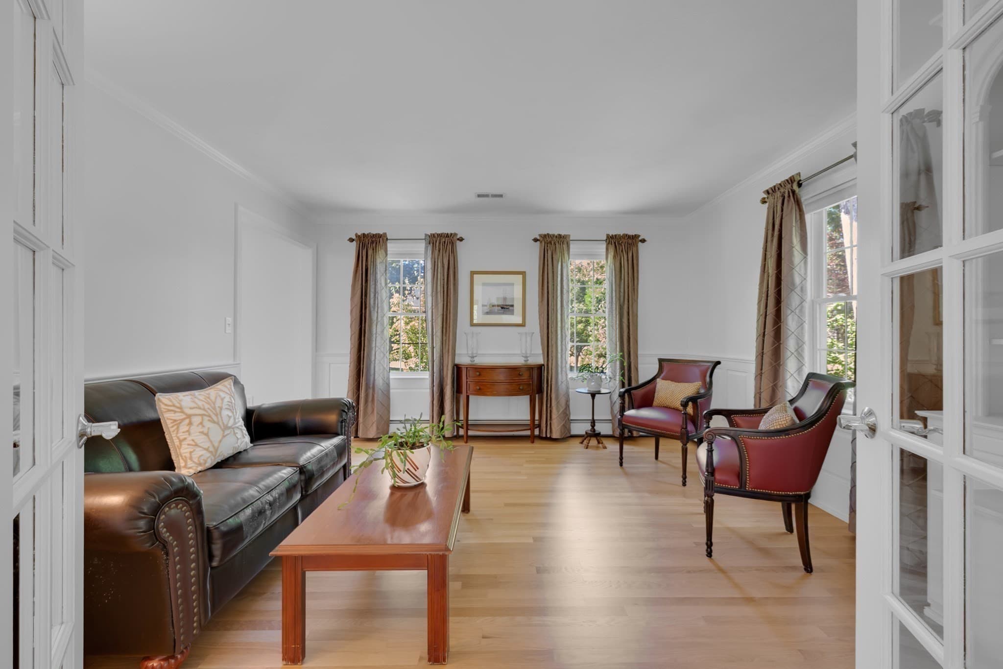 Single Family Residence at 14 Old Towne Way, Sturbridge MA 01518, Sturbridge, photo 7 of 42