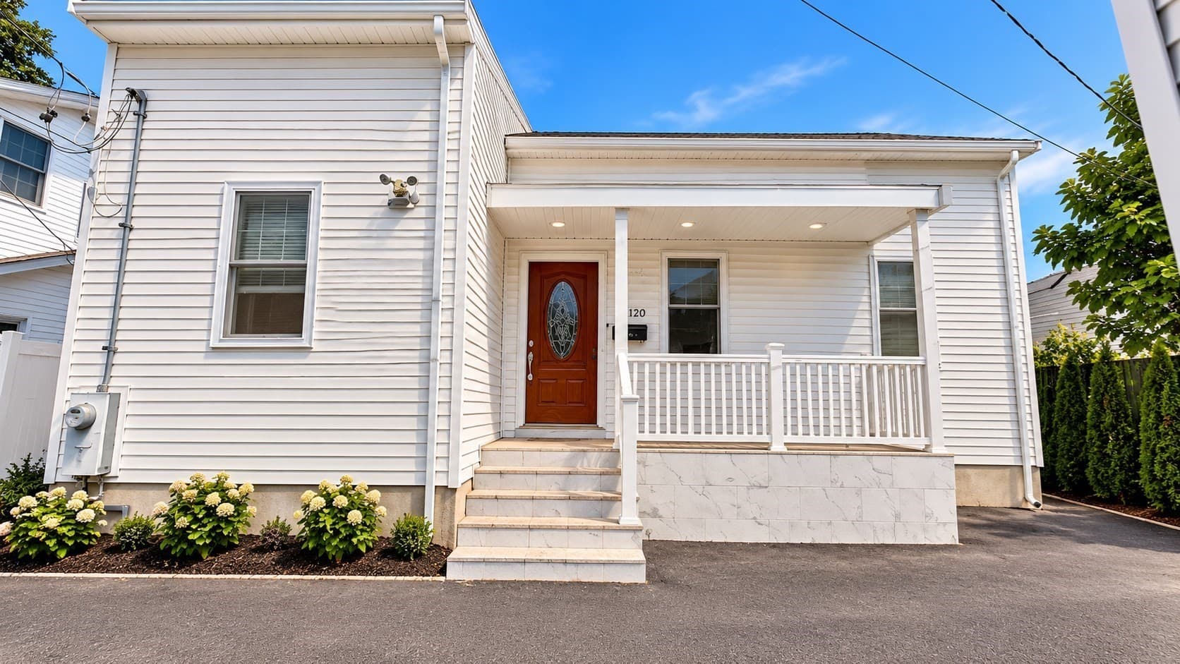 118-120 Charles St, Quincy MA 02169