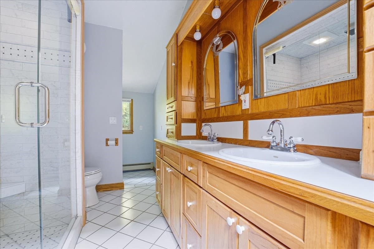 Single Family Residence at 6 Ledgeville Ave, Foxboro MA 02035, Foxboro, photo 22 of 30