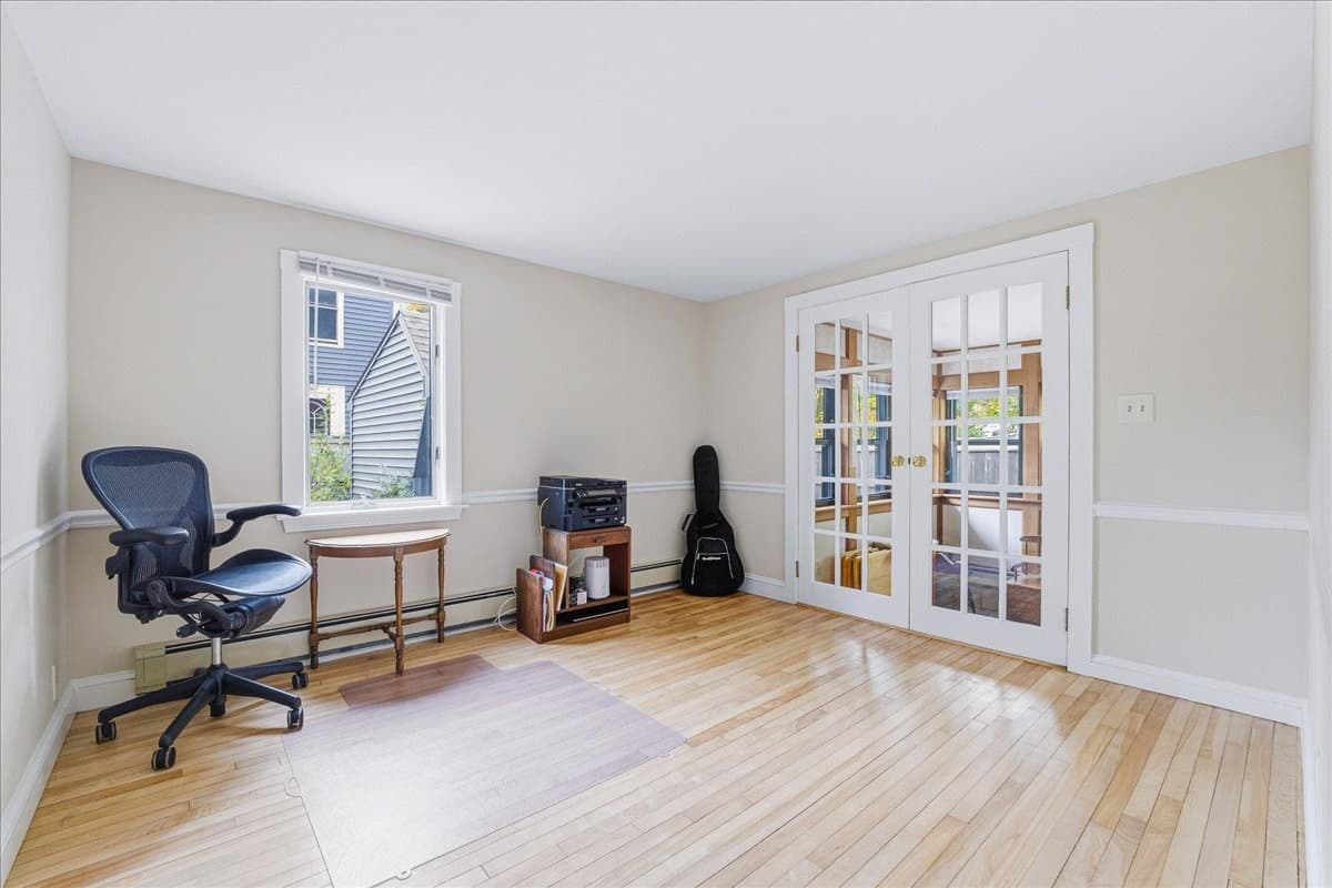Single Family Residence at 6 Ledgeville Ave, Foxboro MA 02035, Foxboro, photo 24 of 30