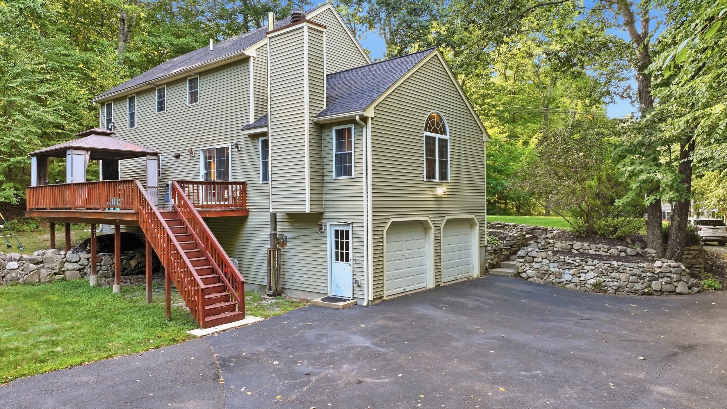 Single Family Residence at 138 Walnut, Douglas MA 01516, Douglas, photo 38 of 42