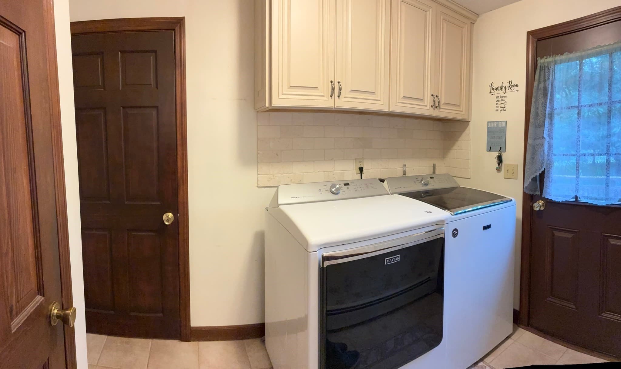 Single Family Residence at 6 Old Homestead Road, Methuen MA 01844, Methuen, photo 18 of 33