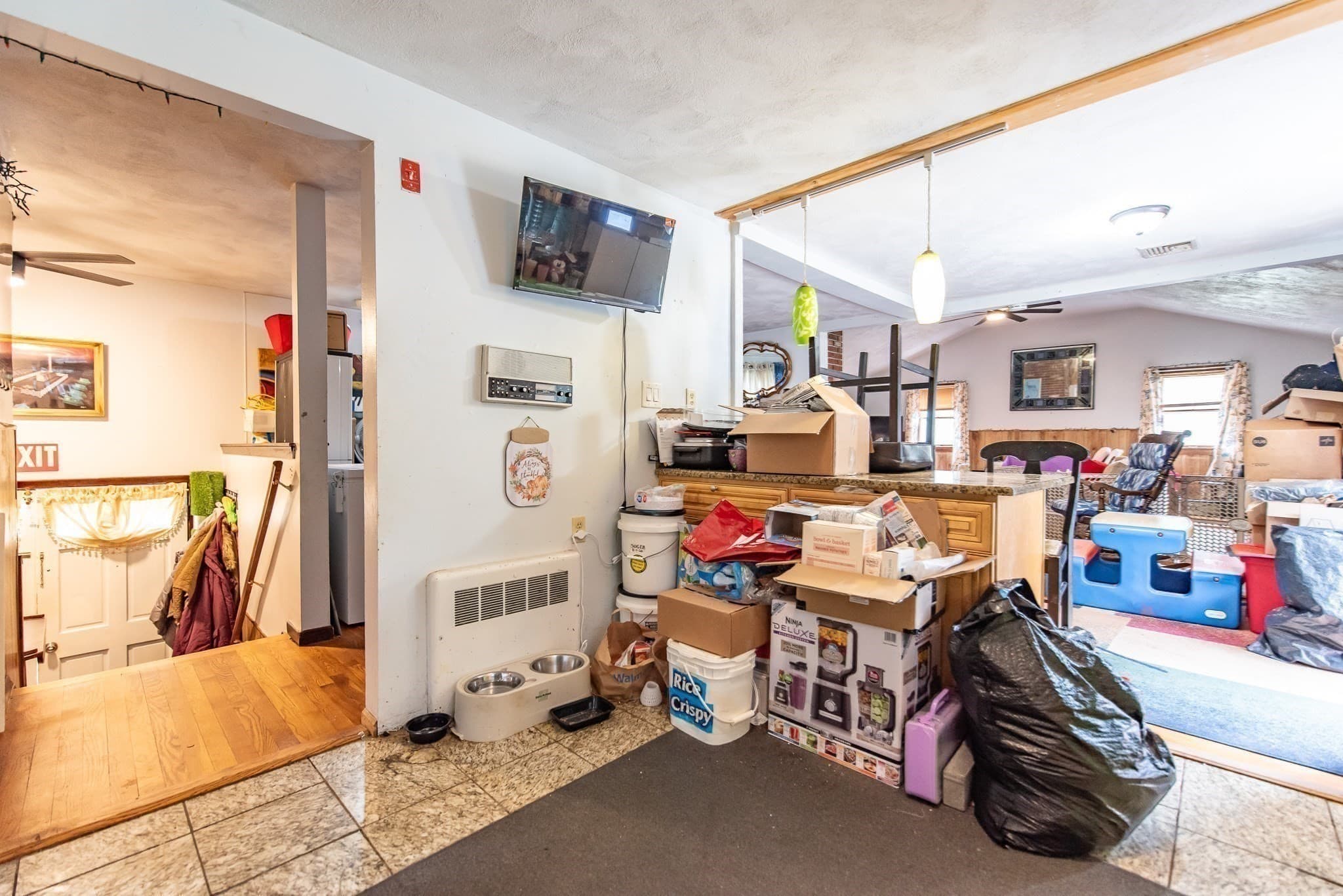 Single Family Residence at 336 Mendon Road, North Attleboro MA 02760, North Attleboro, photo 11 of 34