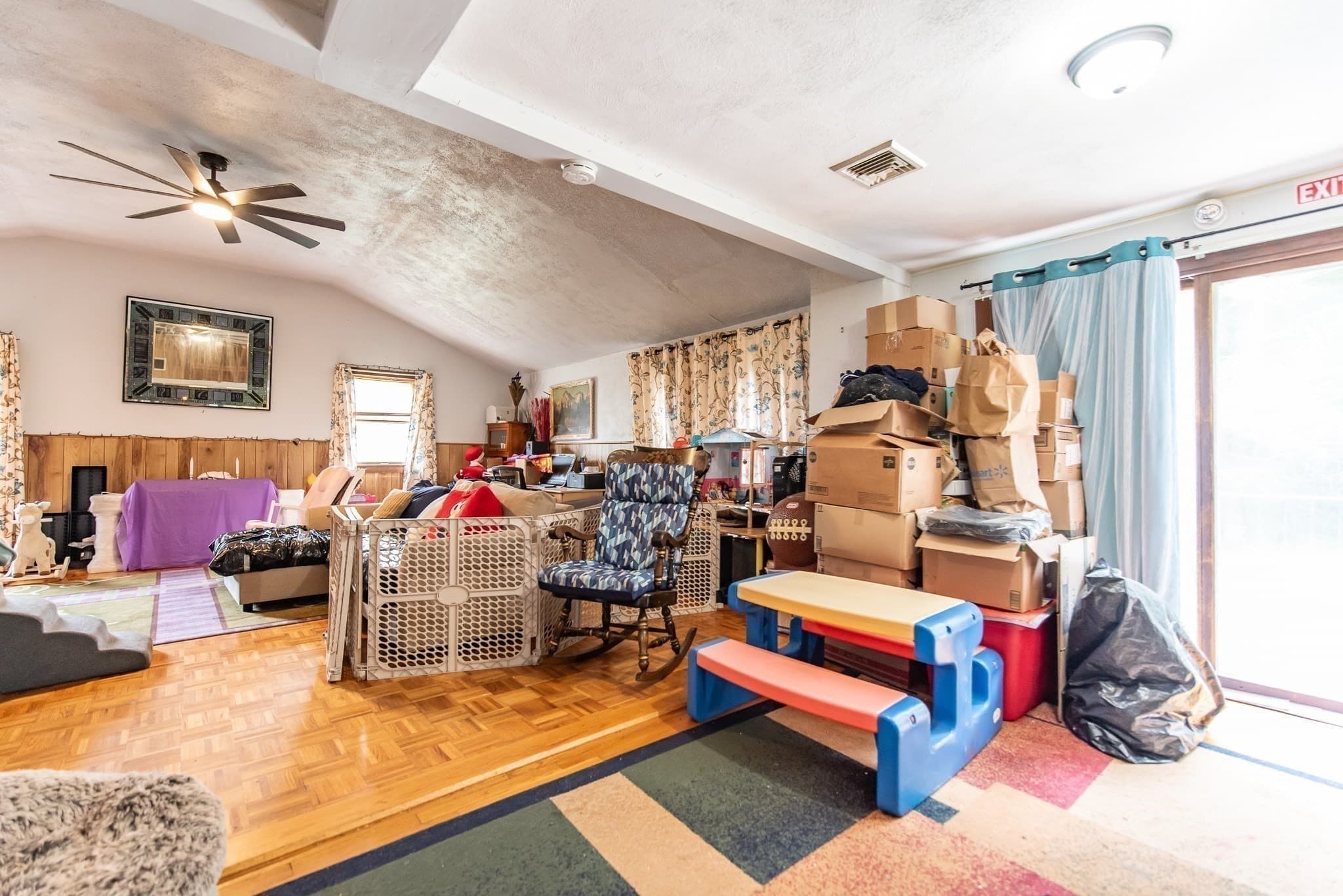 Single Family Residence at 336 Mendon Road, North Attleboro MA 02760, North Attleboro, photo 8 of 34