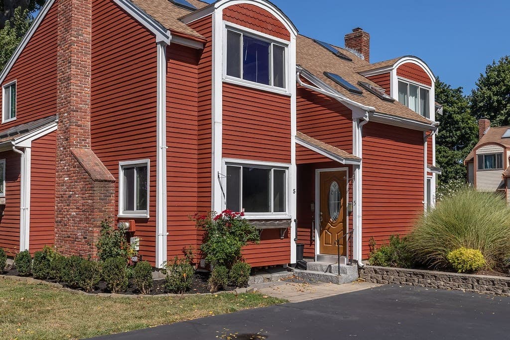 Condominium at 5 Chase Ln # 5, Lynn MA 01902, Lynn, photo 26 of 28