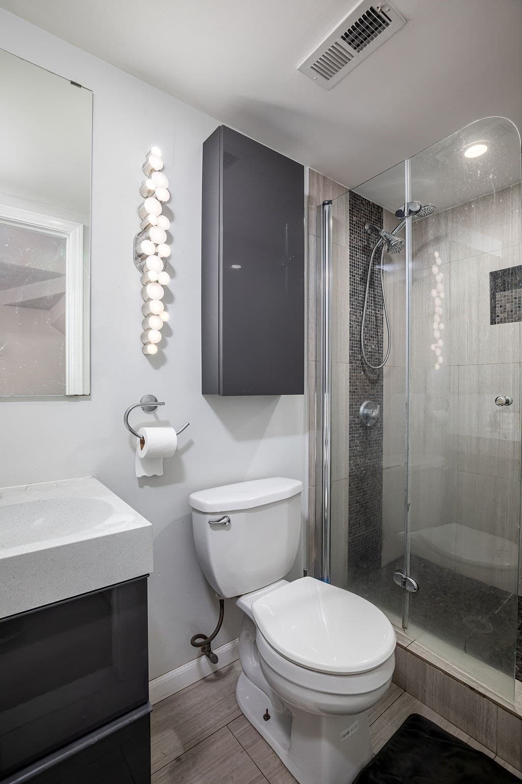 Condominium at 5 Chase Ln # 5, Lynn MA 01902, Lynn, photo 8 of 28