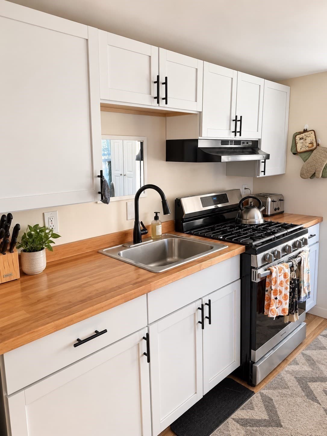 Mobile Home at 229 Miller St # C1, Ludlow MA 01056, Ludlow, photo 5 of 22
