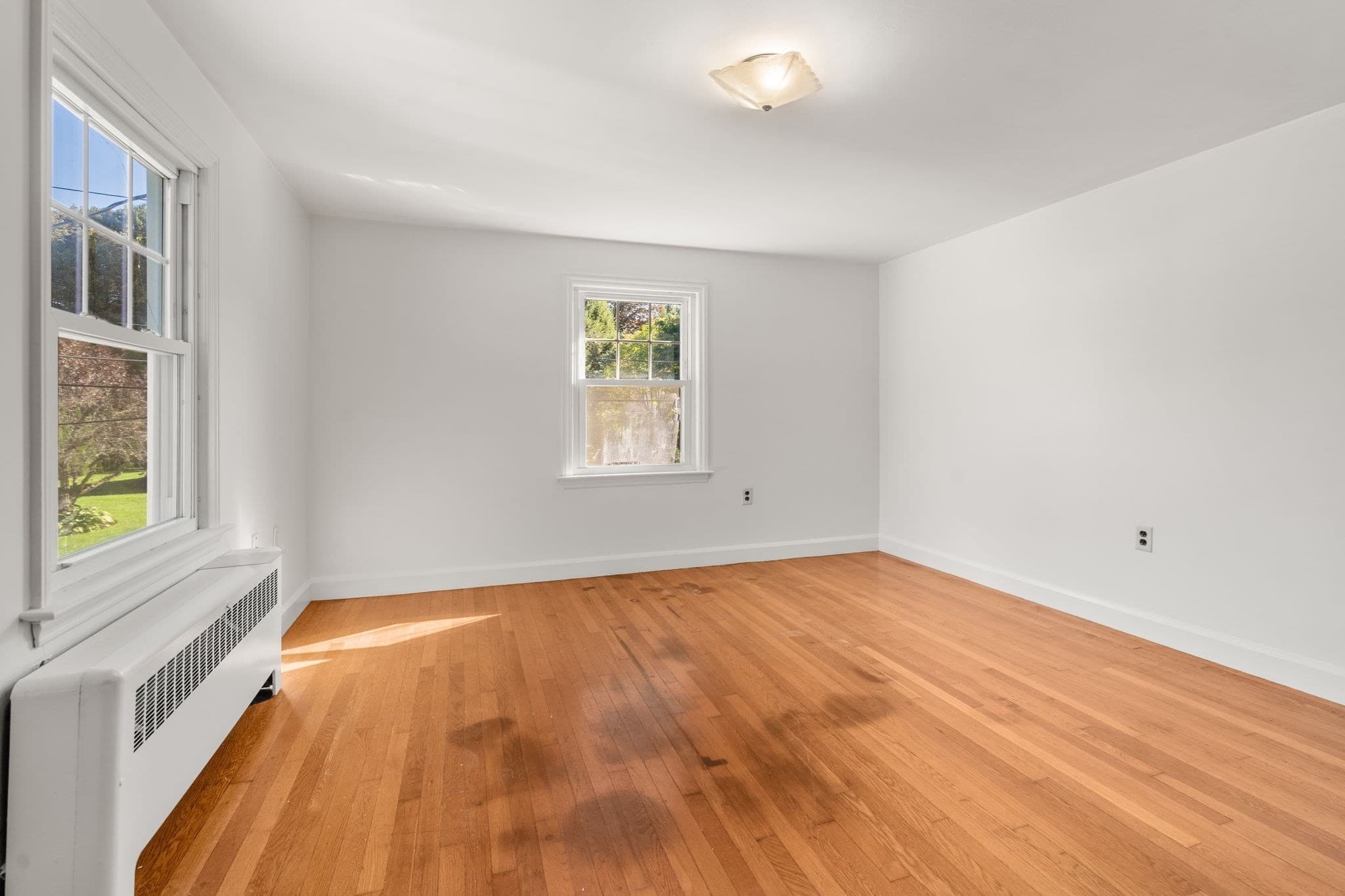 Single Family Residence at 5 Lowell Ave, Holden MA 01520, Holden, photo 16 of 18