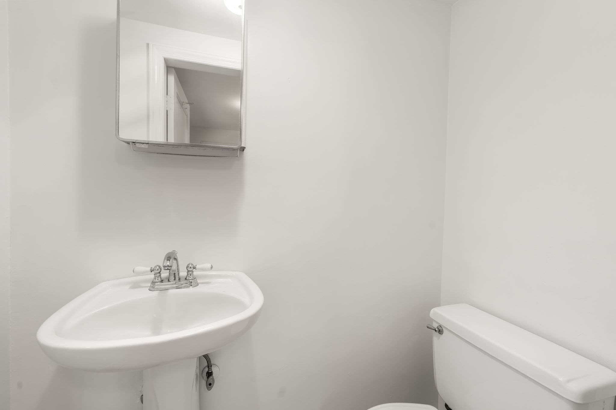 Single Family Residence at 5 Lowell Ave, Holden MA 01520, Holden, photo 10 of 18