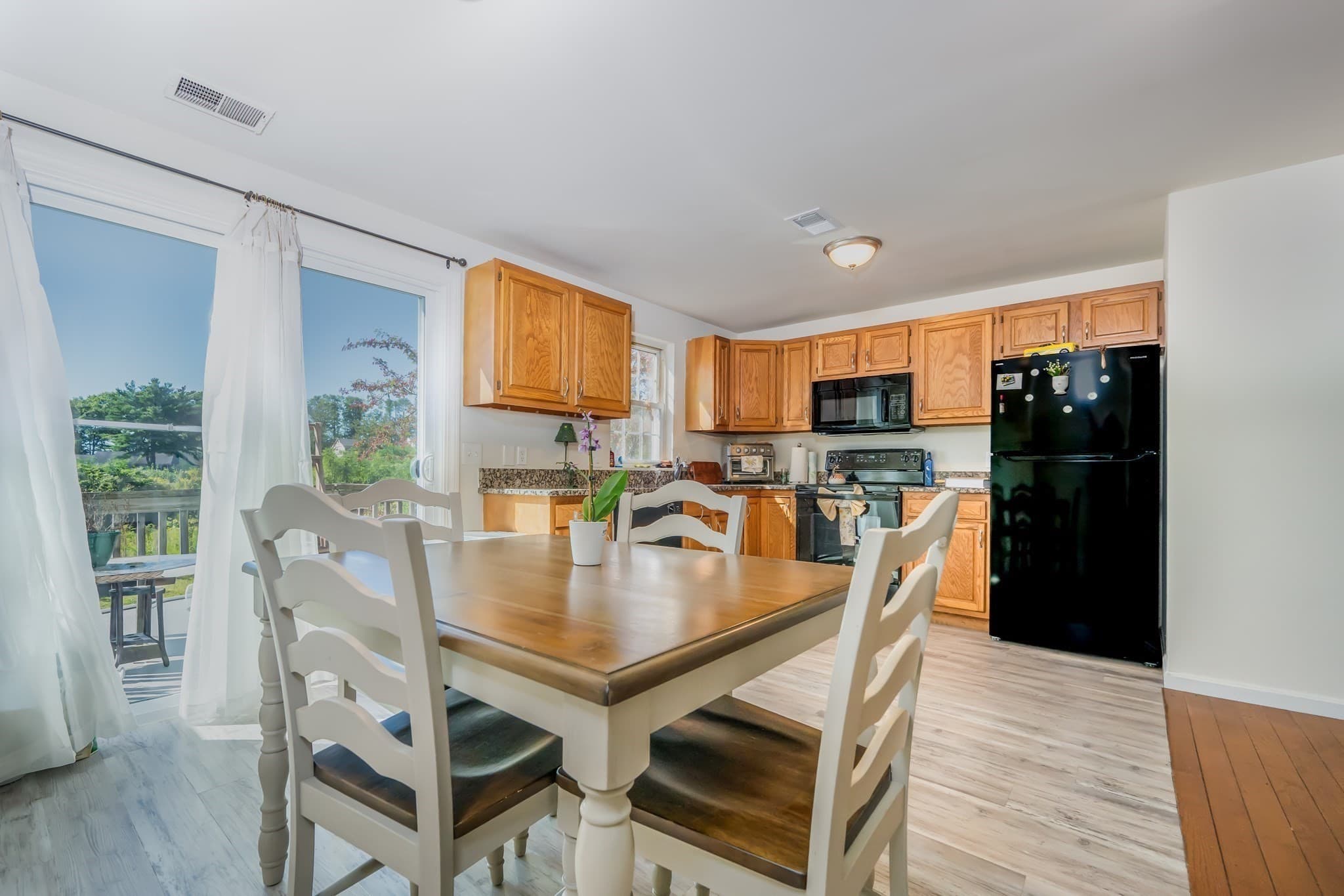 Condominium at 17 Mercury Terrace # 17, Haverhill MA 01832, Haverhill, photo 3 of 16