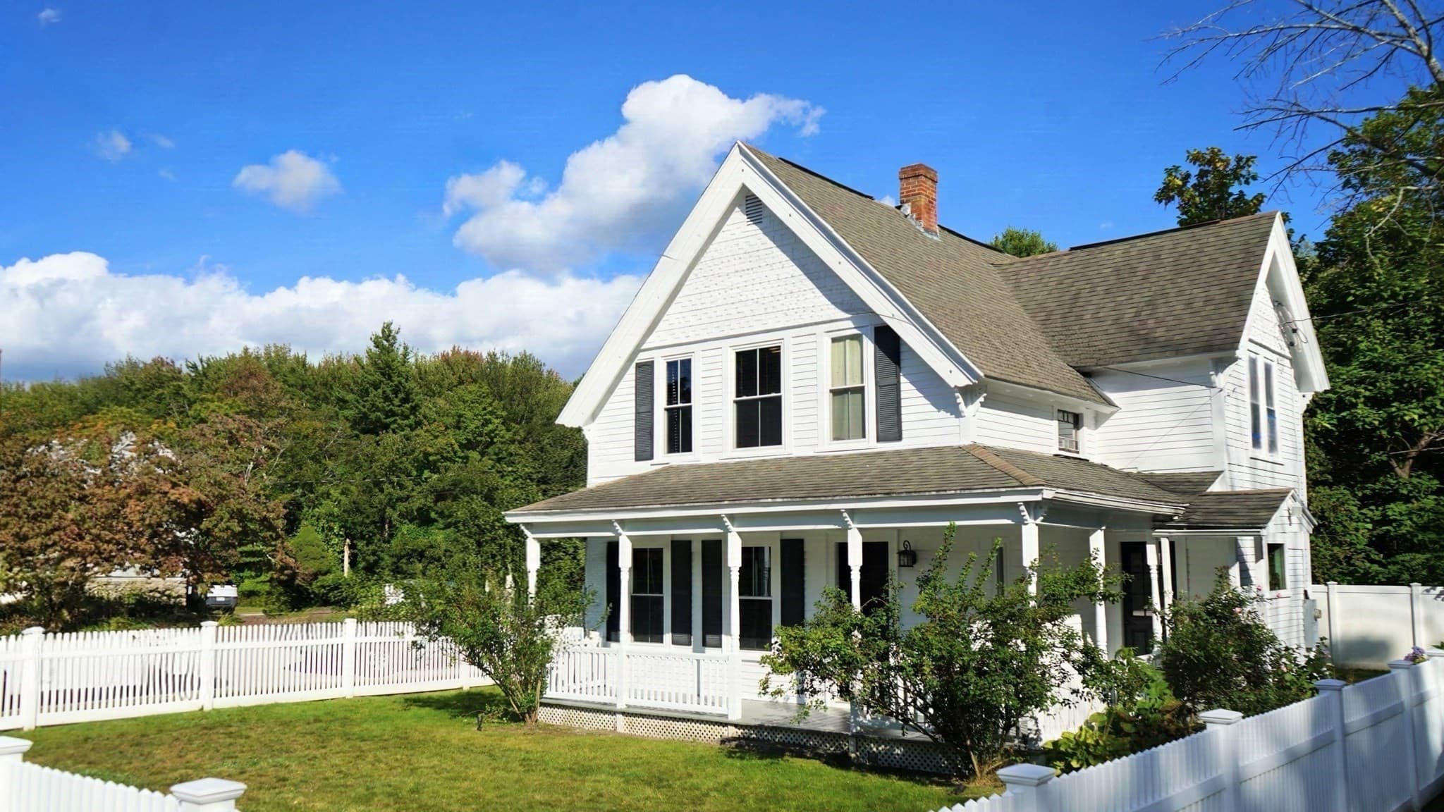 726 Main St, Boylston MA 01505