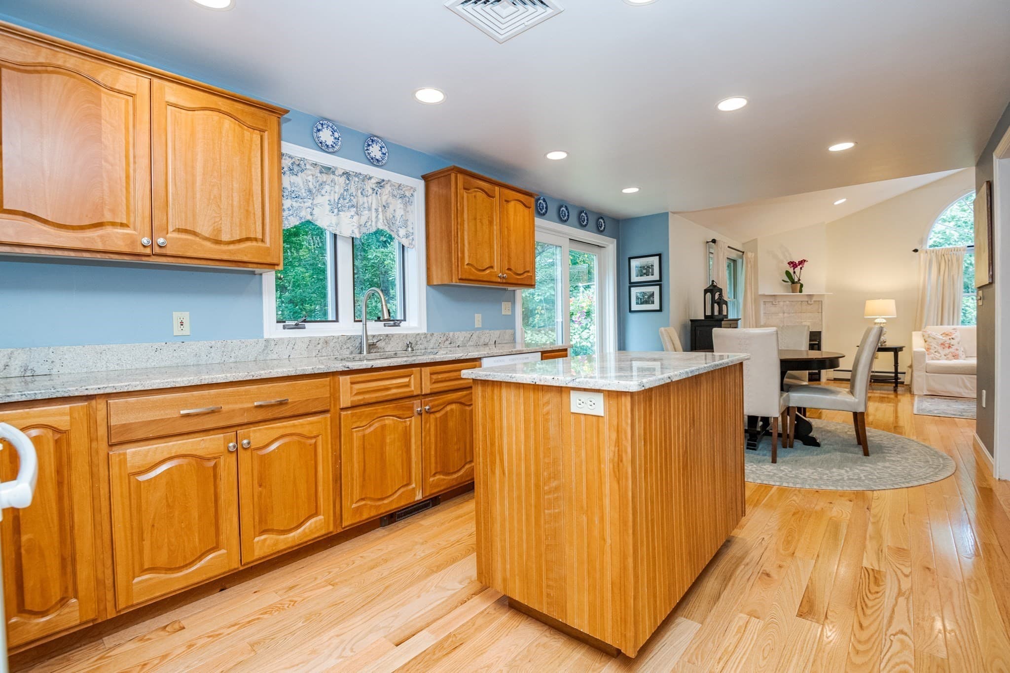 Single Family Residence at 11 Currier Rd, Middleton MA 01949, Middleton, photo 21 of 41