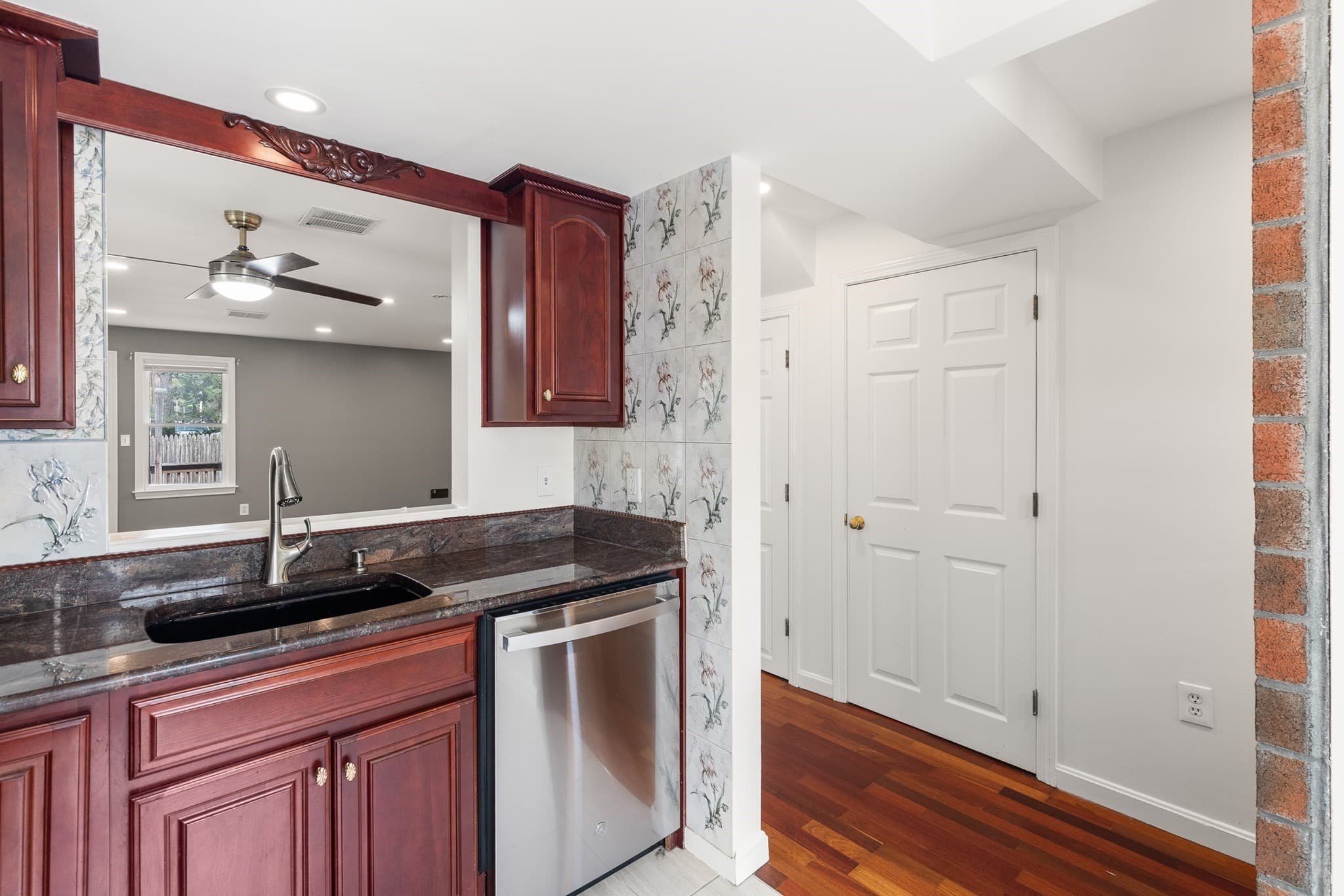 Condominium at 101 Brookline Way # 101, Rockland MA 02370, Rockland, photo 6 of 36