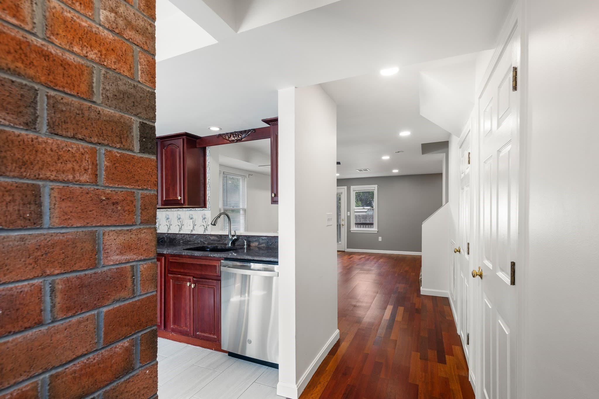 Condominium at 101 Brookline Way # 101, Rockland MA 02370, Rockland, photo 8 of 36