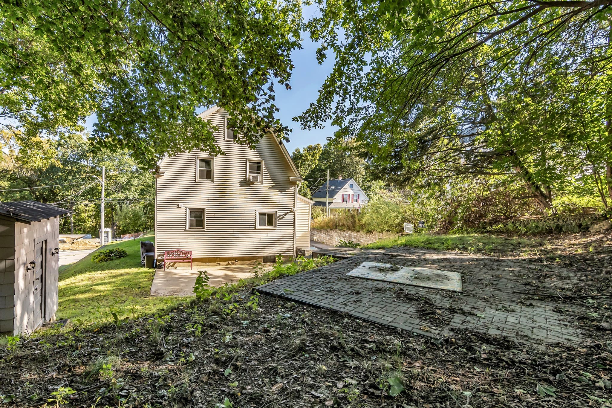 Single Family Residence at 100 Clover St, Worcester MA 01603, Worcester, photo 40 of 41