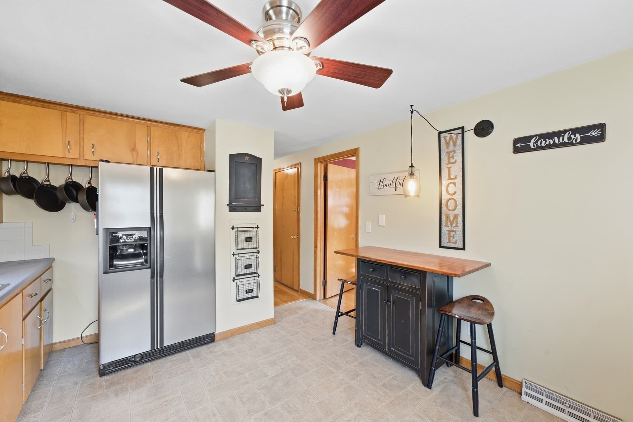 Single Family Residence at 158 Telegraph Ave, Chicopee MA 01020, Chicopee, photo 10 of 42