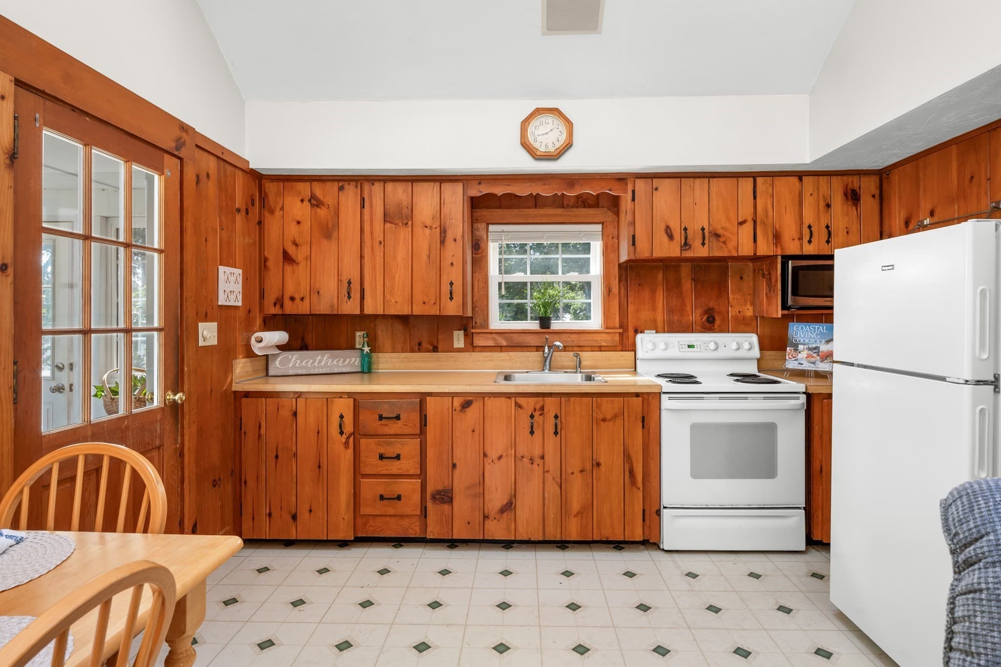 Single Family Residence at 24 Kittys Ln, Chatham MA 02659, Chatham, photo 15 of 41