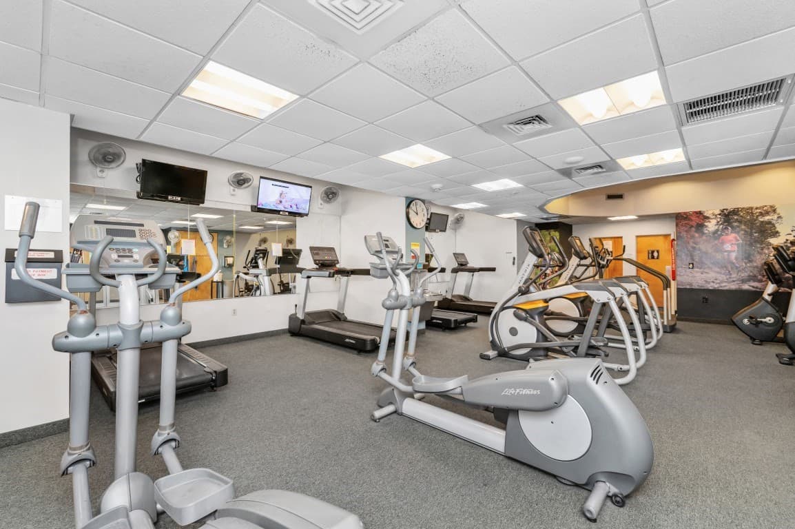 Condominium at 99 Pond Ave. # 506, Brookline MA 02445, Brookline, photo 12 of 16