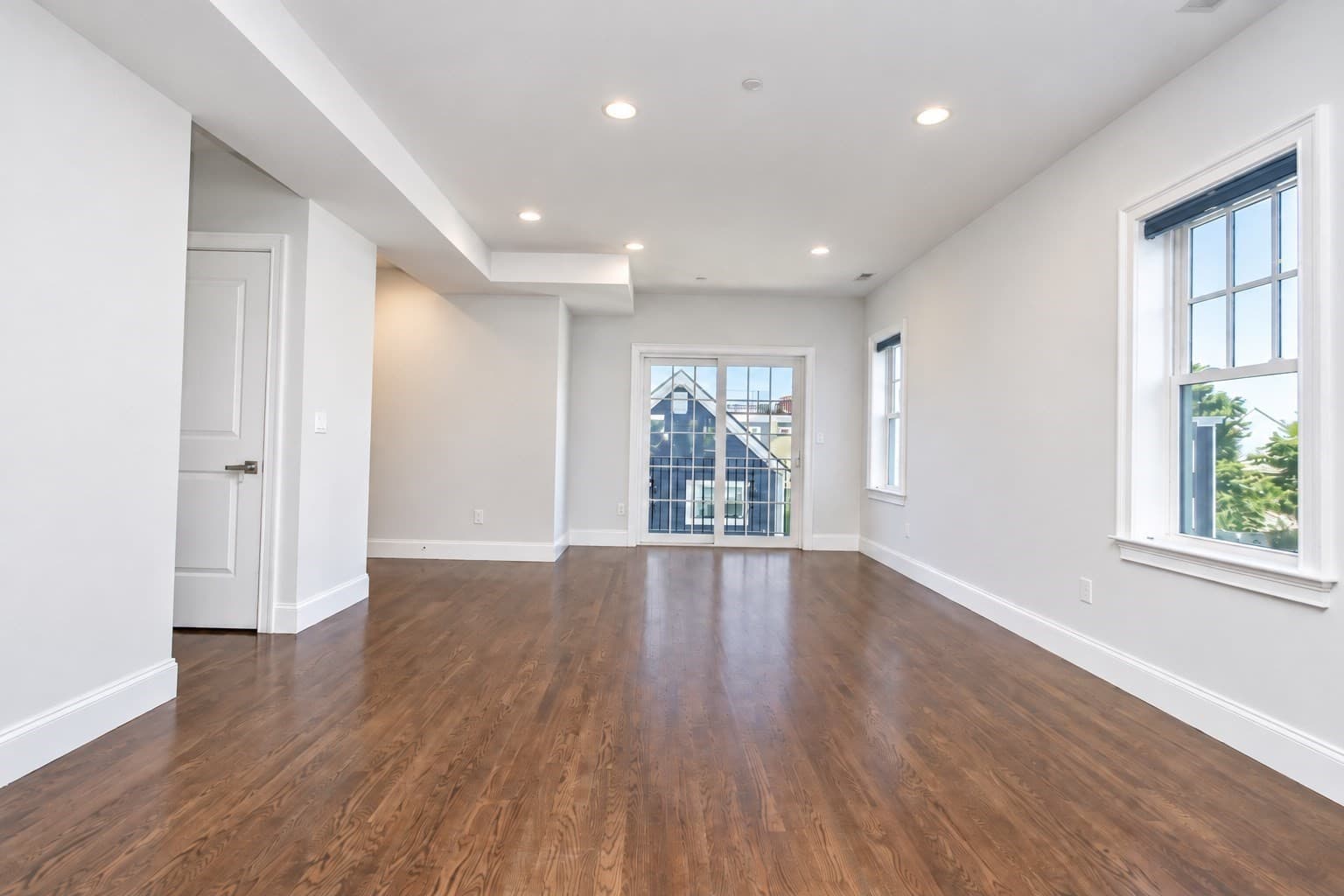 Condominium at 141 W 6th St # 3, Boston MA 02127, Boston, photo 10 of 42