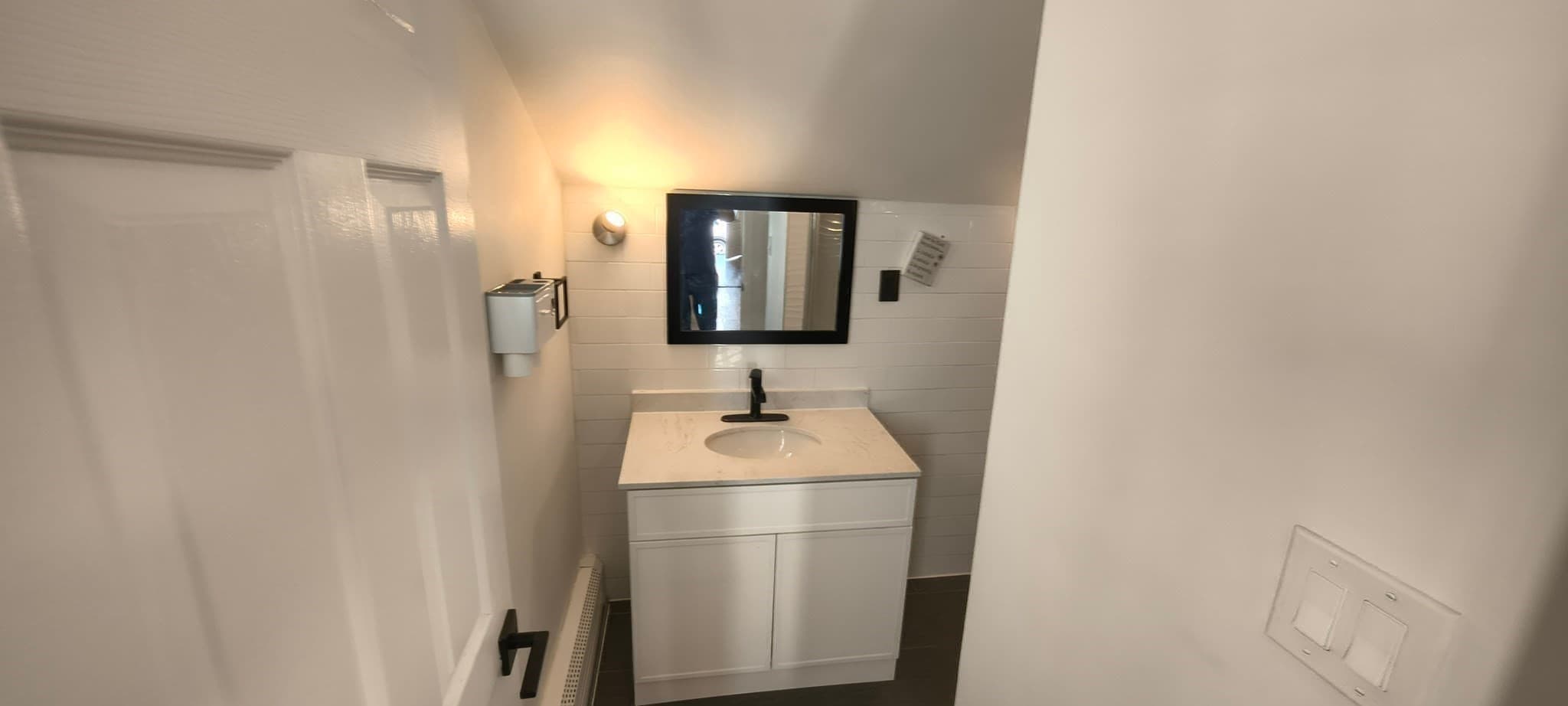 Single Family Residence at 20 Pleasant View, Everett MA 02149, Everett, photo 11 of 33