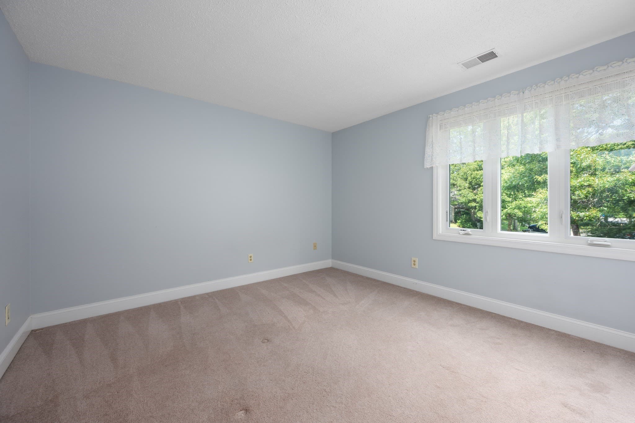 Condominium at 94 Forest Glade # 142, Falmouth MA 02536, Falmouth, photo 23 of 42