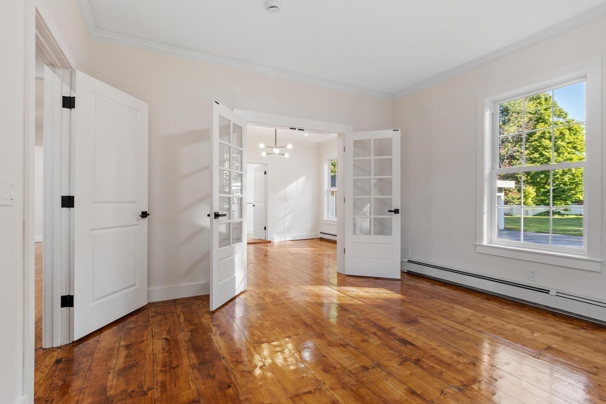 Single Family Residence at 26 Caswell St, Fitchburg MA 01420, Fitchburg, photo 13 of 40